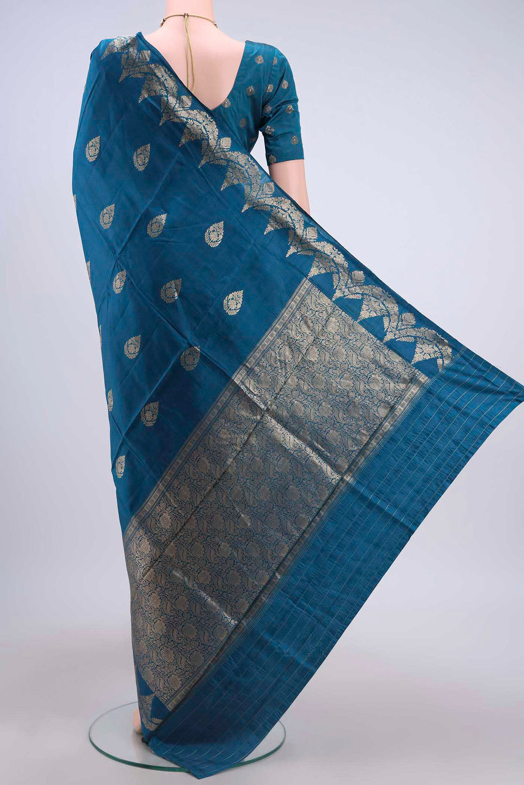 pallu body