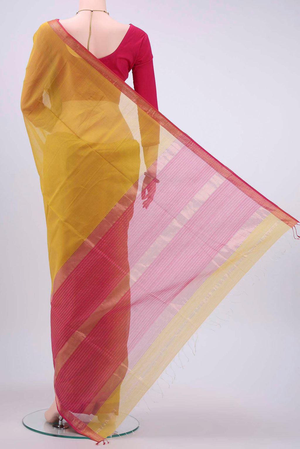 pallu body
