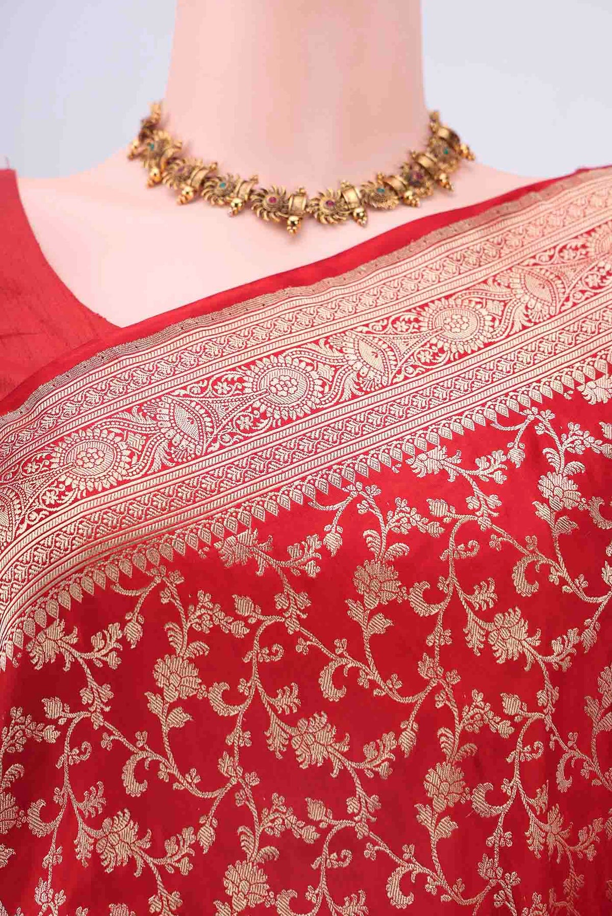Border image of Red Banarasi Silk Saree with Zari Brocade on the body and Zari Border