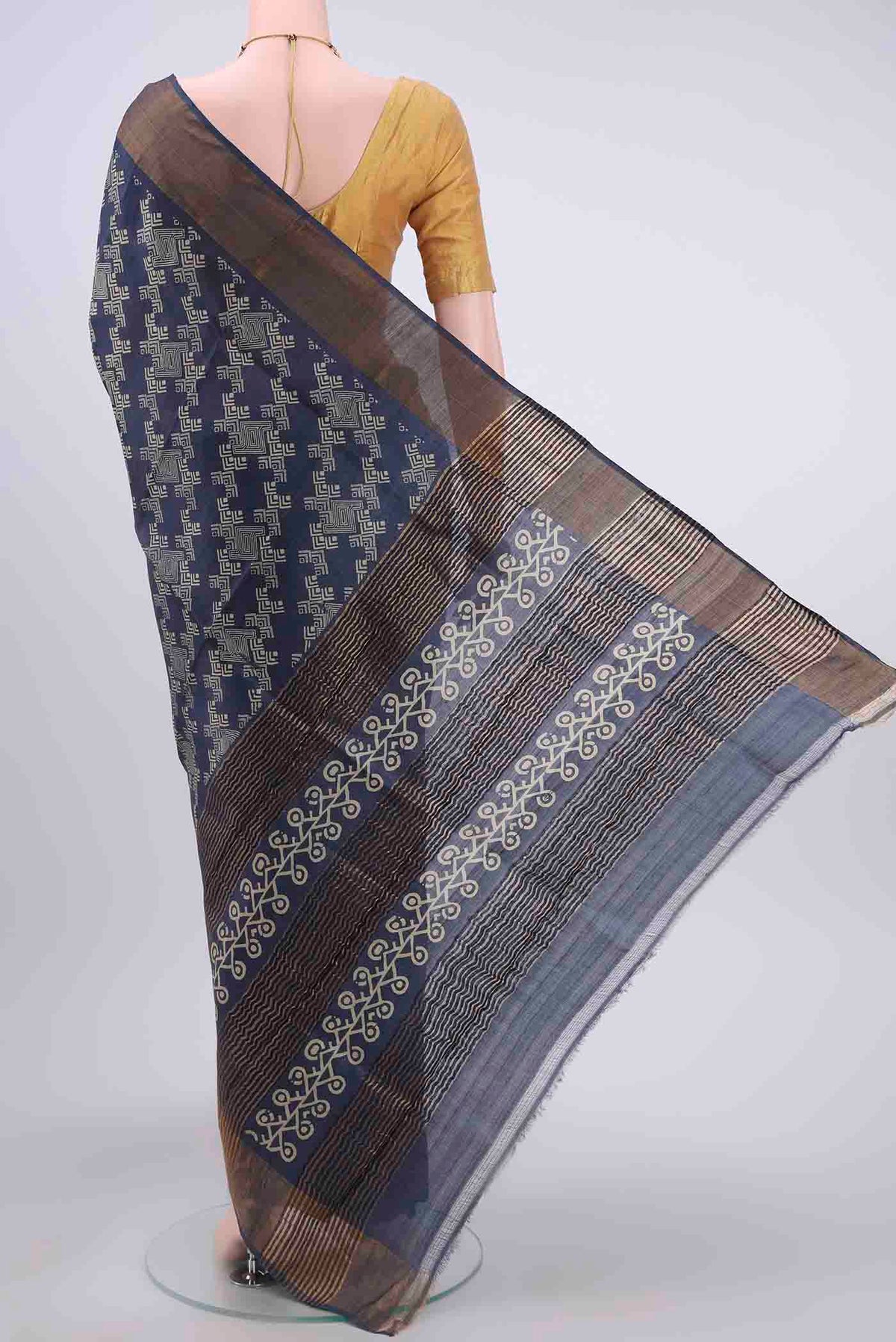 Flat view of Davys Grey Dual Tone Tussar Silk Saree with Printed design on the body and Zari Border