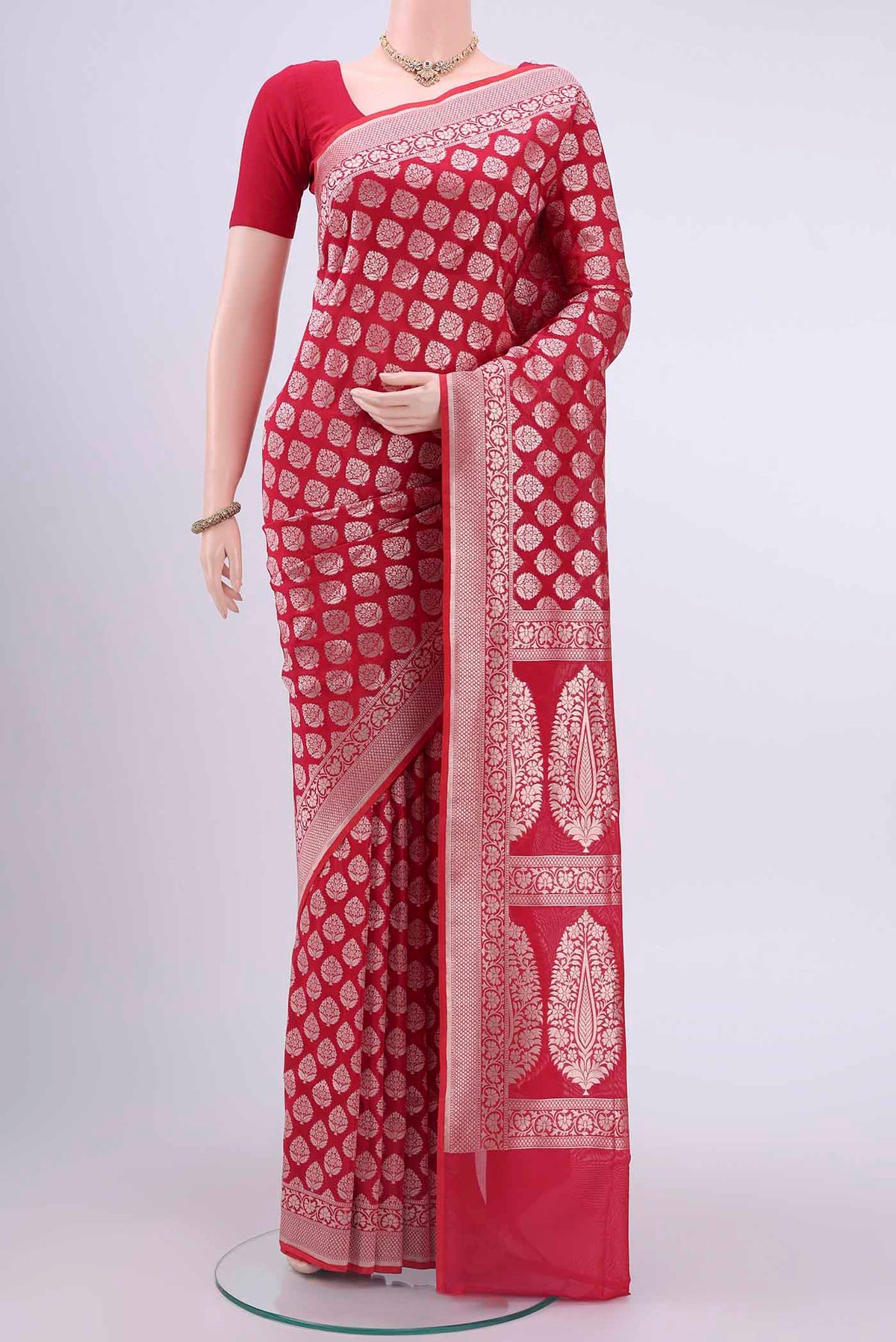 Dark Pink Dual Tone Banarasi Silk Saree with Zari Brocade on the body and Zari Border displayed on a mannequin