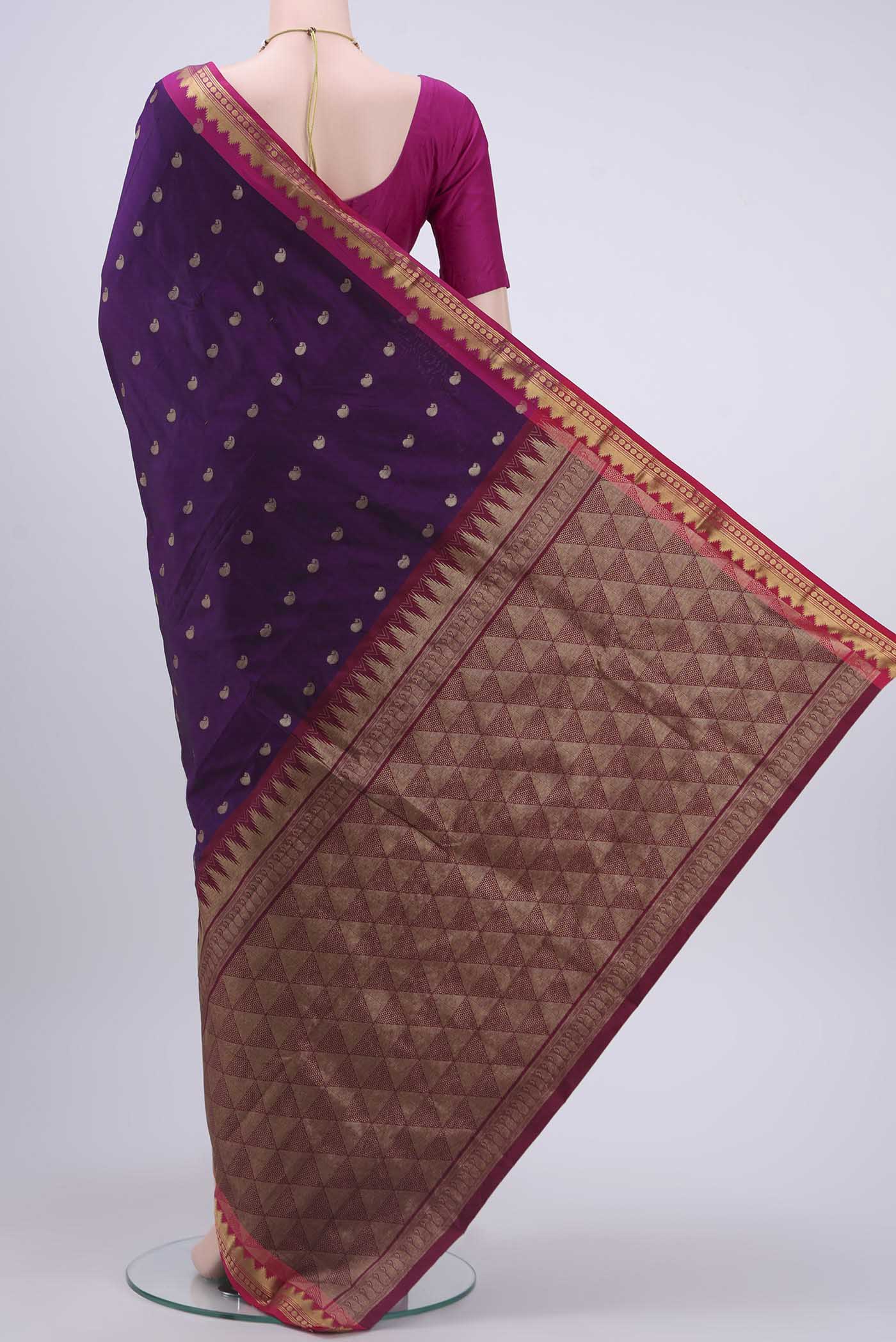 pallu body