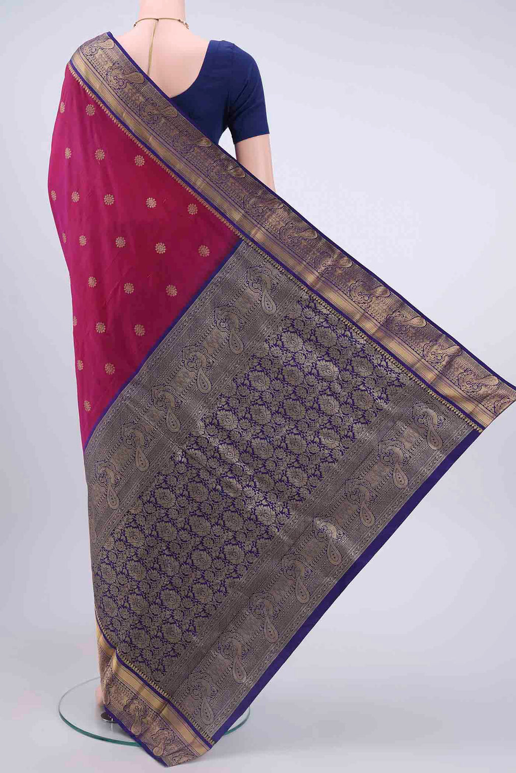 pallu body