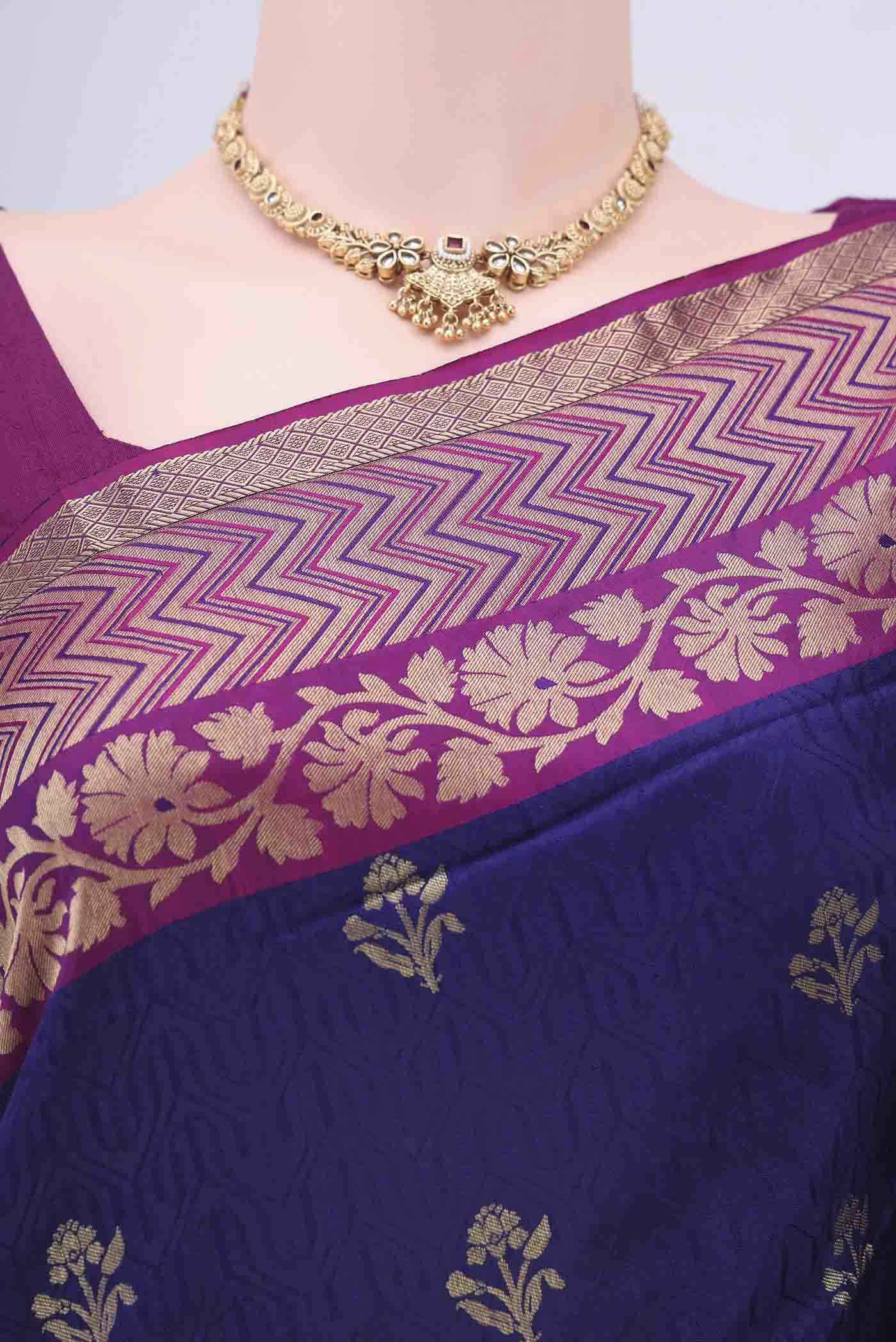 Border image of Navy Blue Soft Silk Saree with Jacquard design on the body and Zari Border