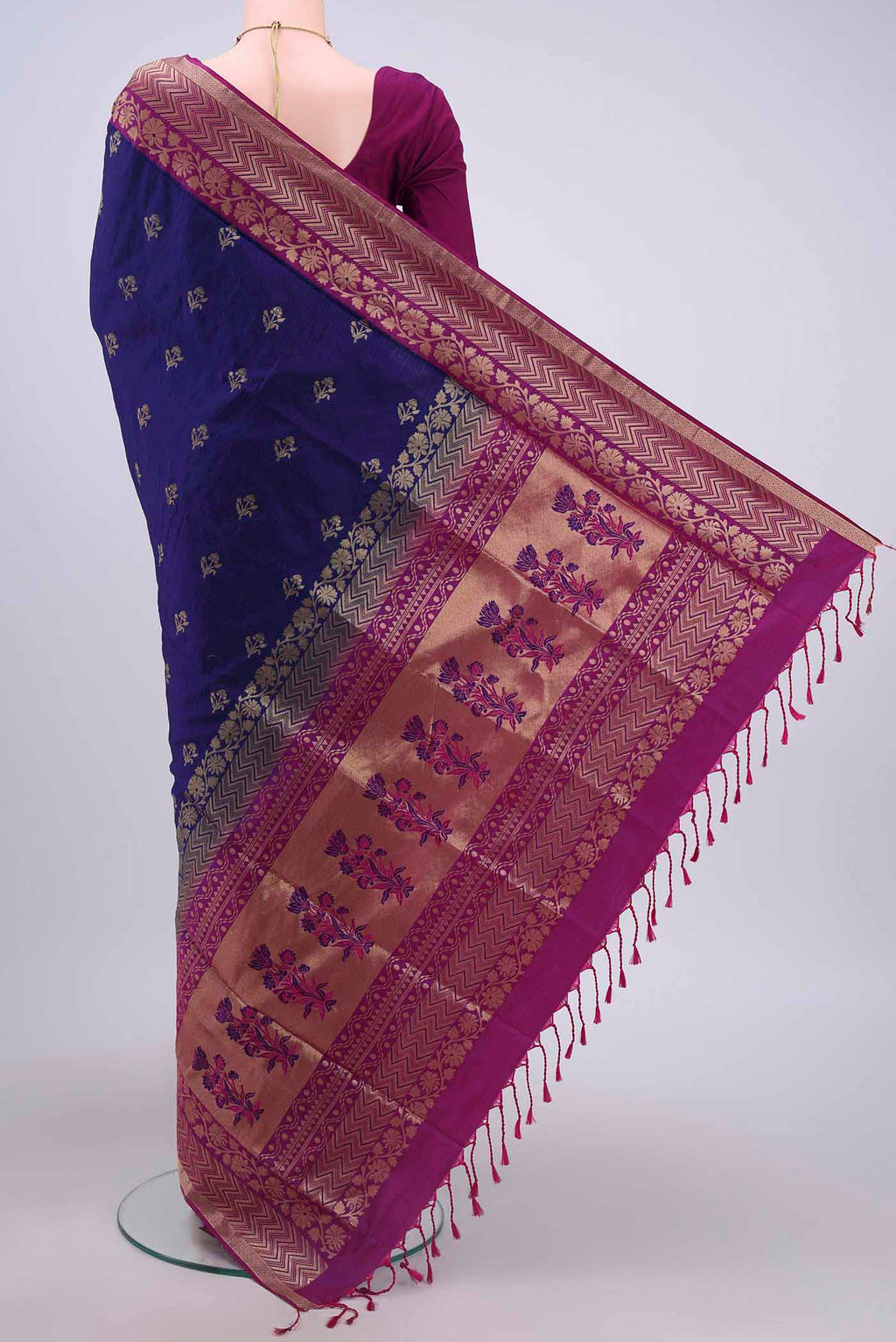 Flat view of Navy Blue Soft Silk Saree with Jacquard design on the body and Zari Border