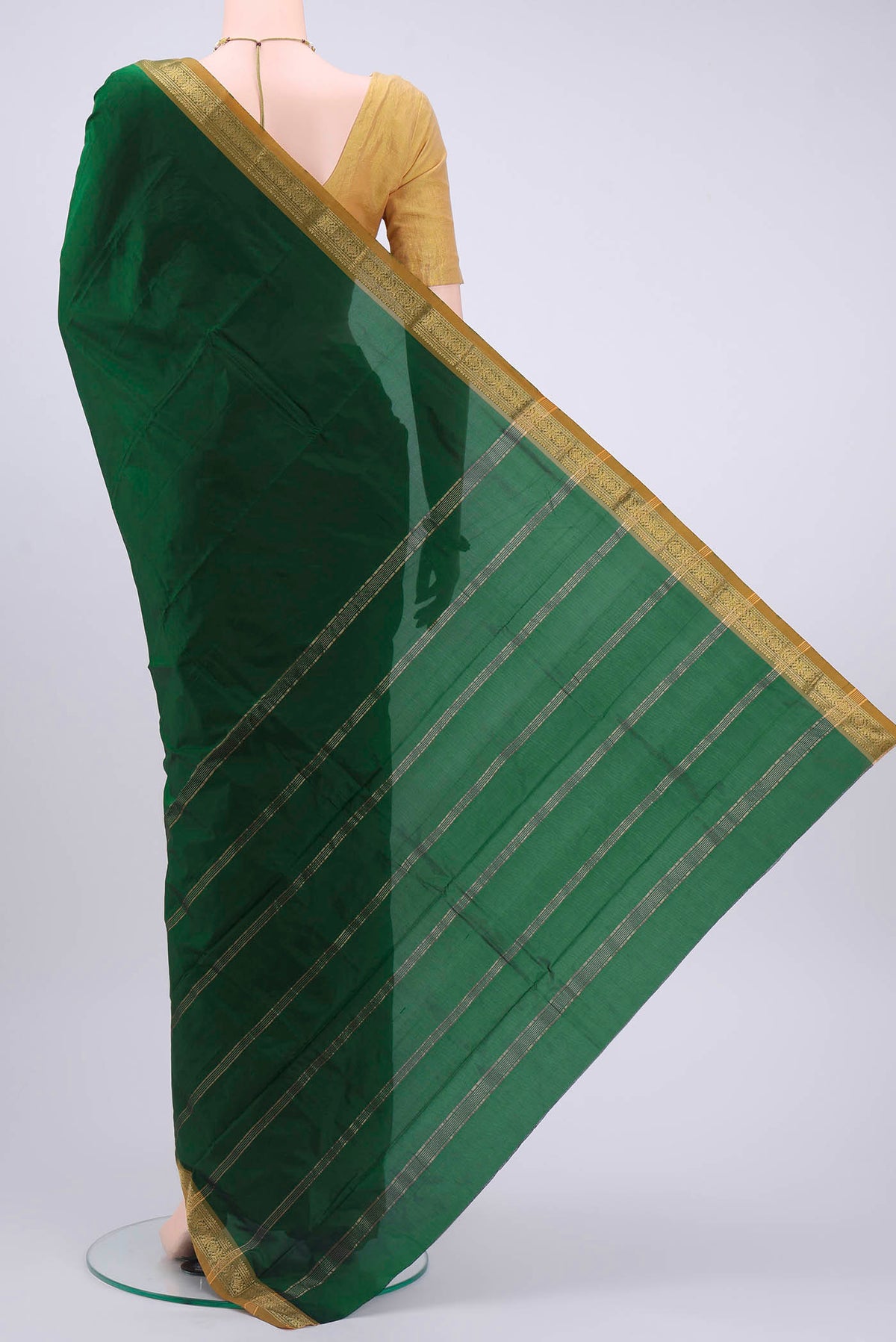 pallu body