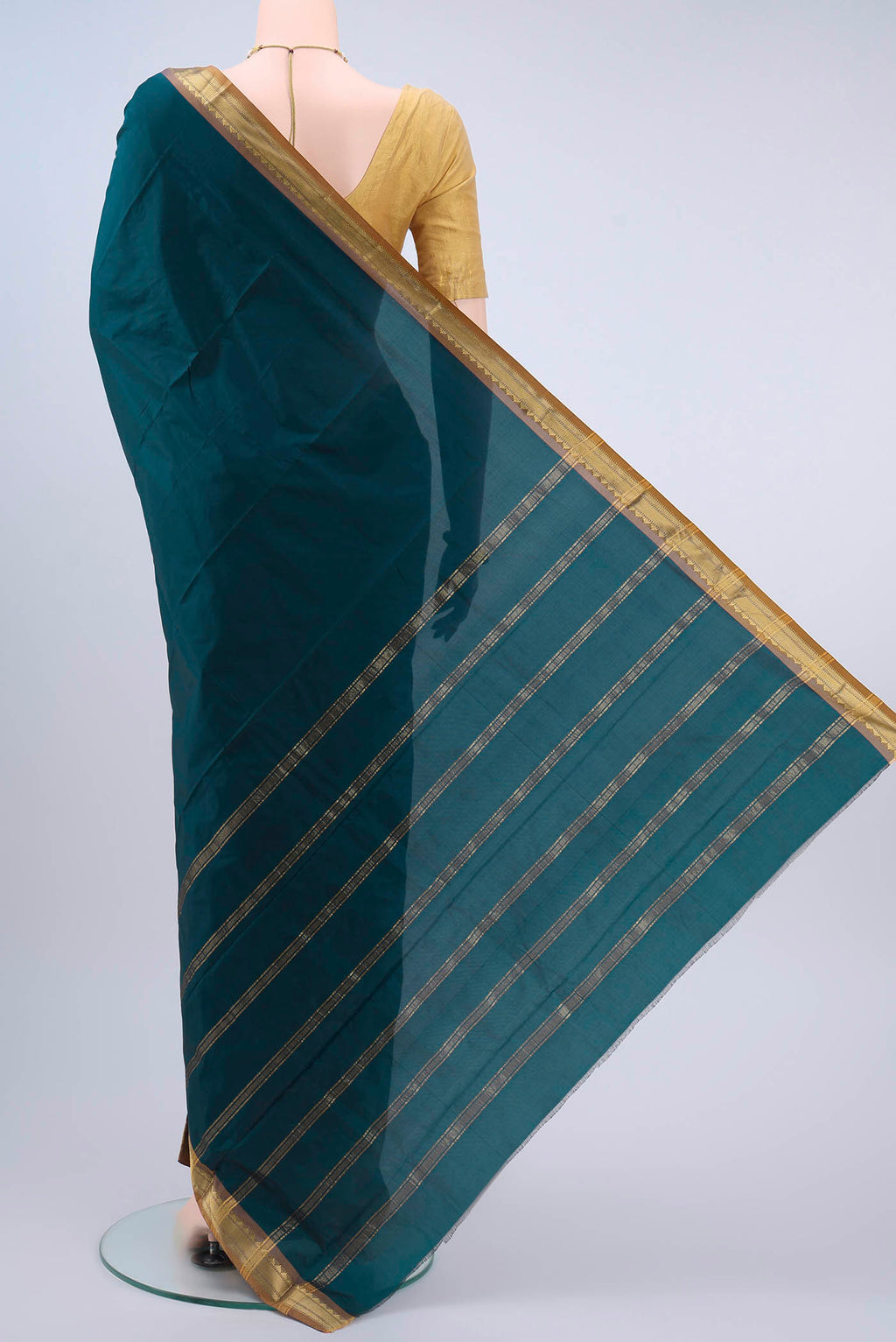 pallu body