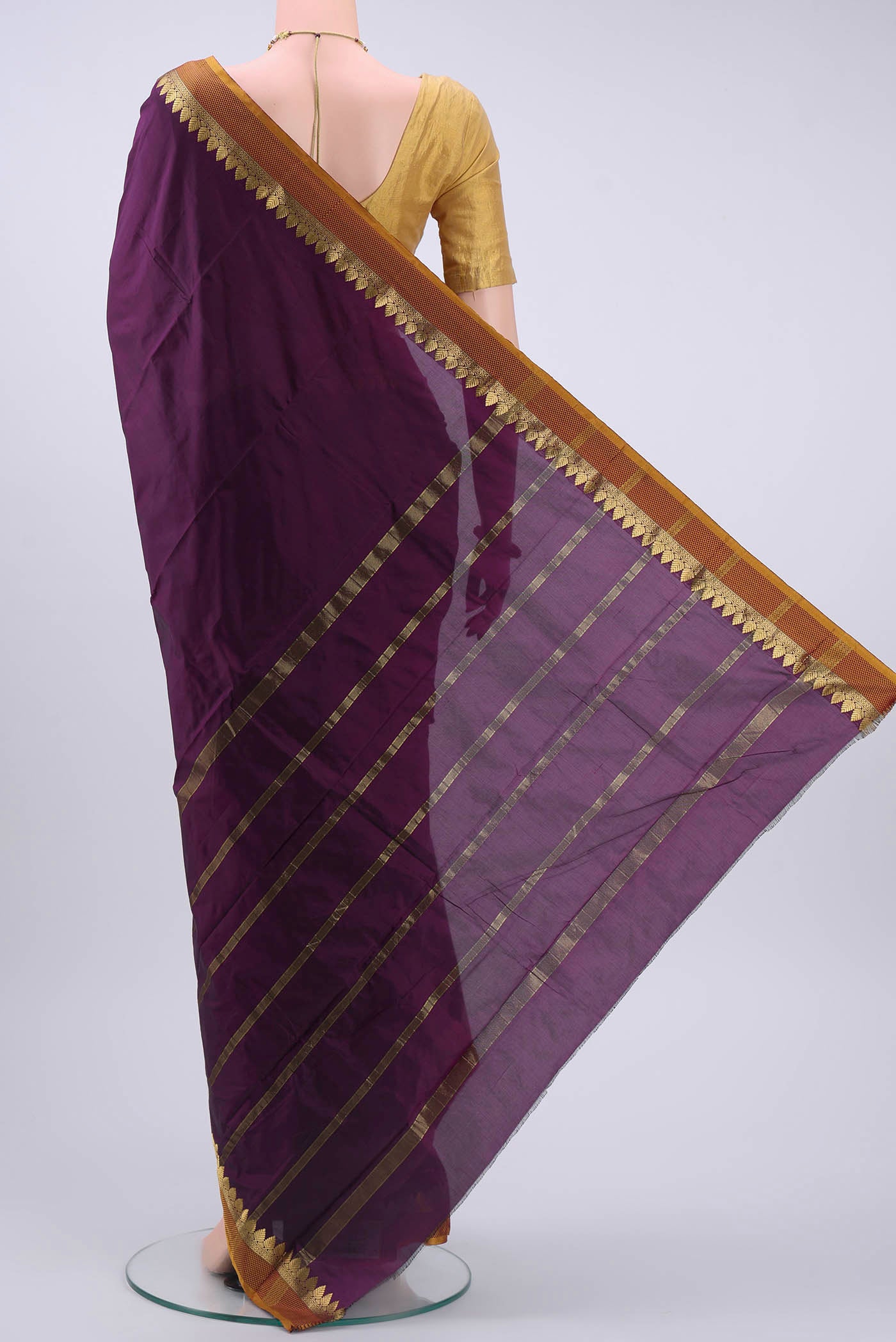 pallu body