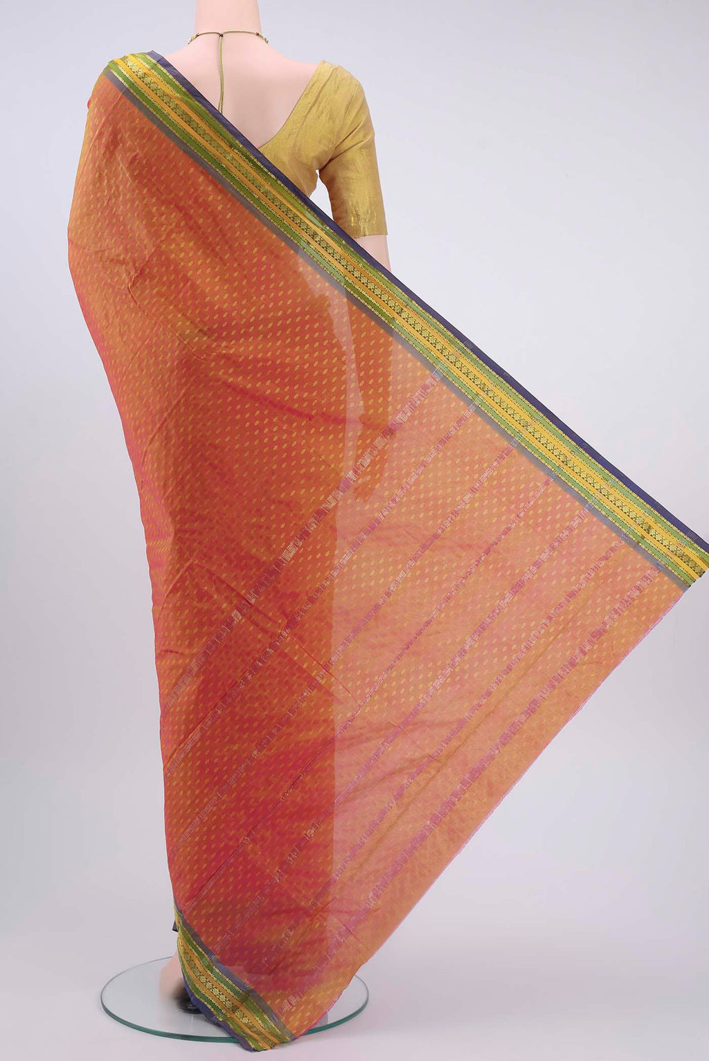 pallu body