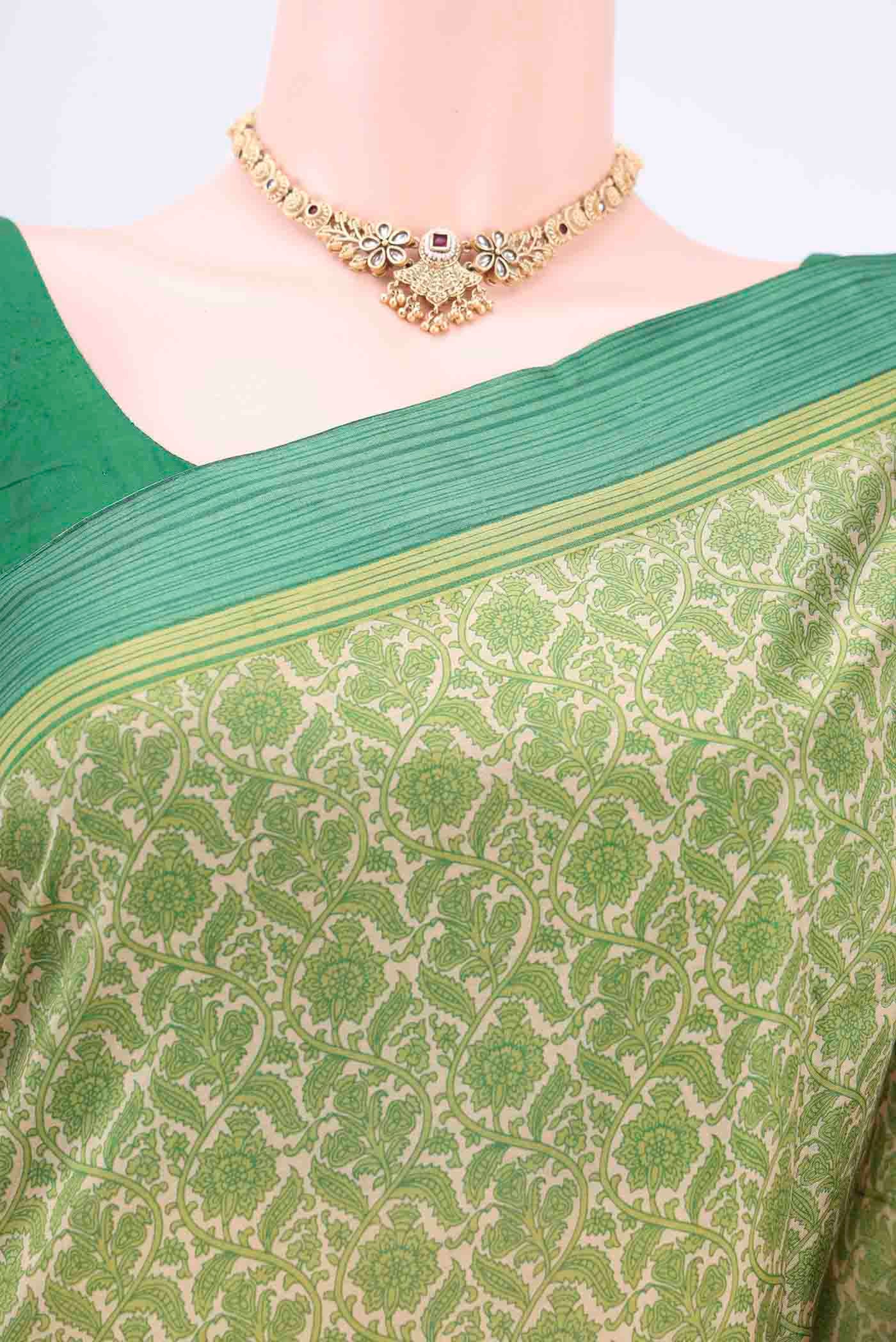Border image of Cream Printed Silk Saree with Printed design on the body and Printed Border