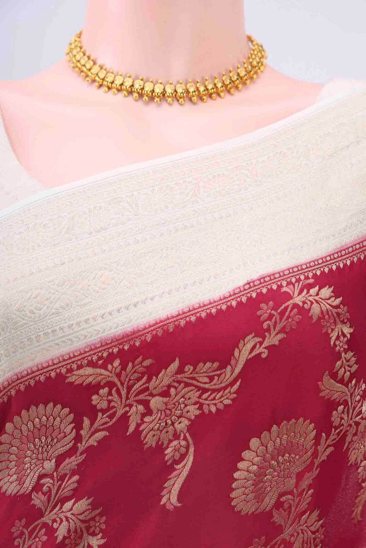 Border image of Maroon Mysore Crepe Saree with Zari Brocade on the body and Zari Border