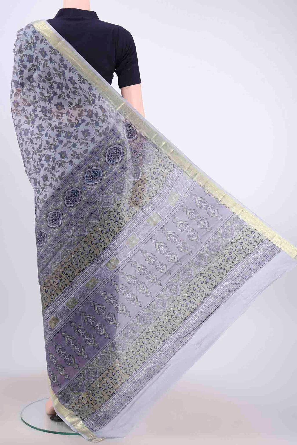 pallu body