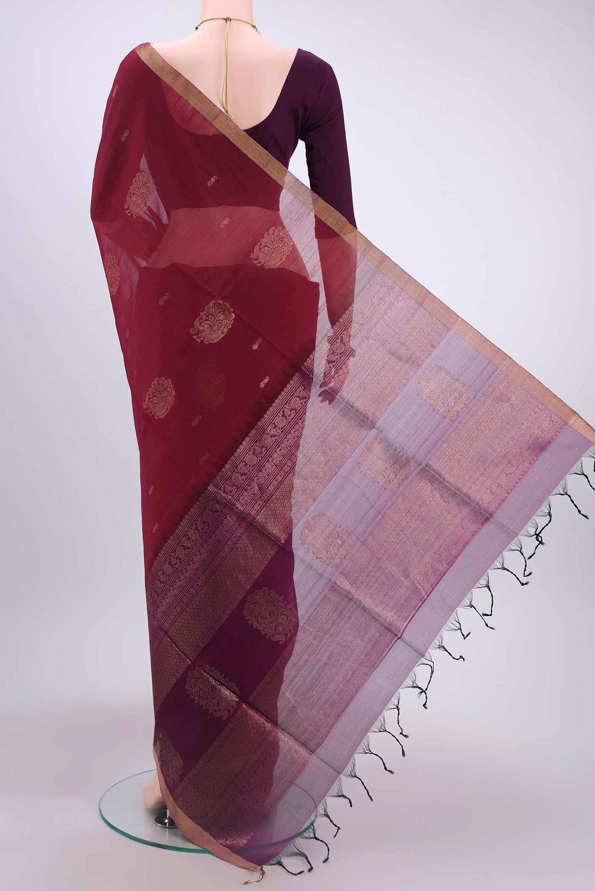 pallu body