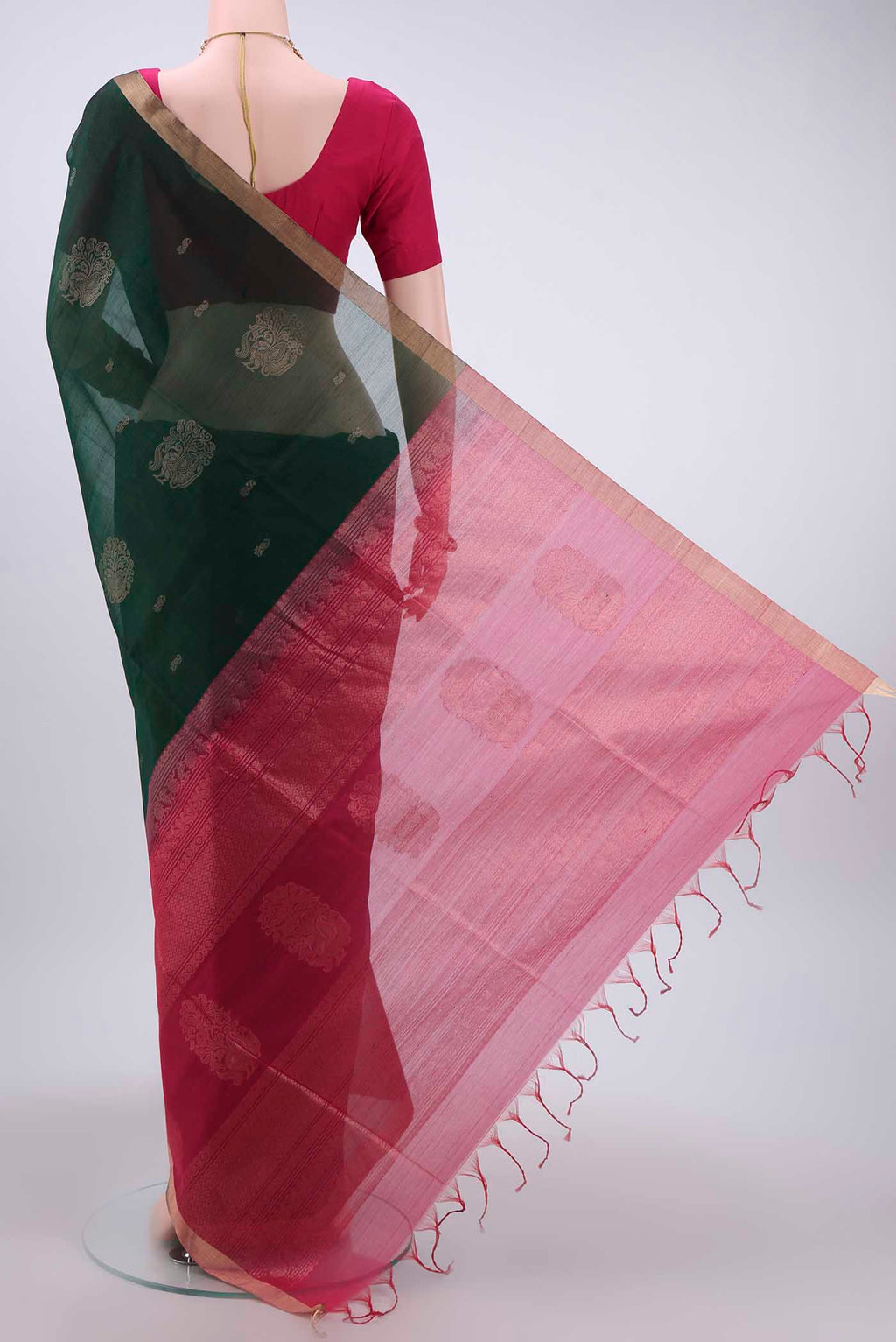 pallu body