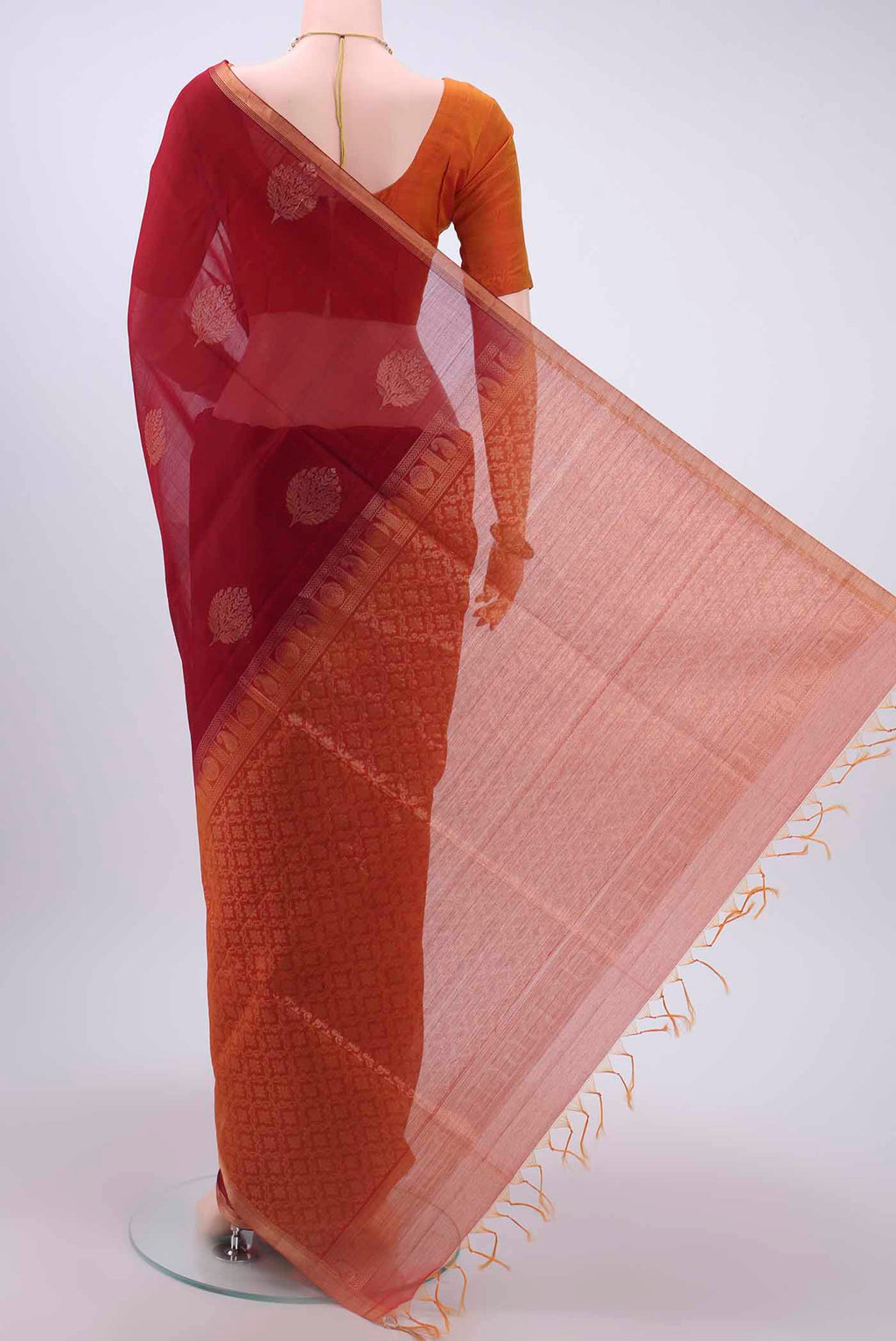 pallu body
