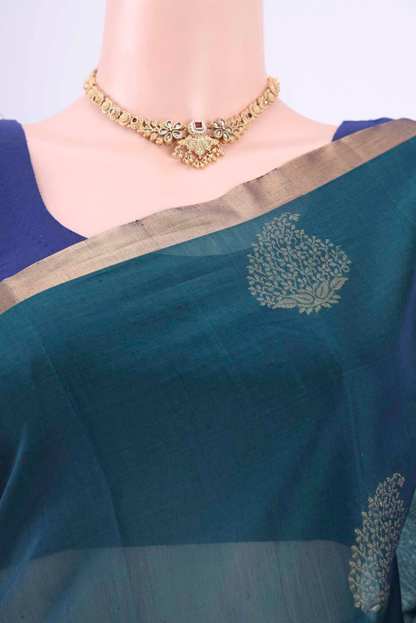Border image of Blue Kora Cotton Saree with Zari Butta on the body and Zari Border
