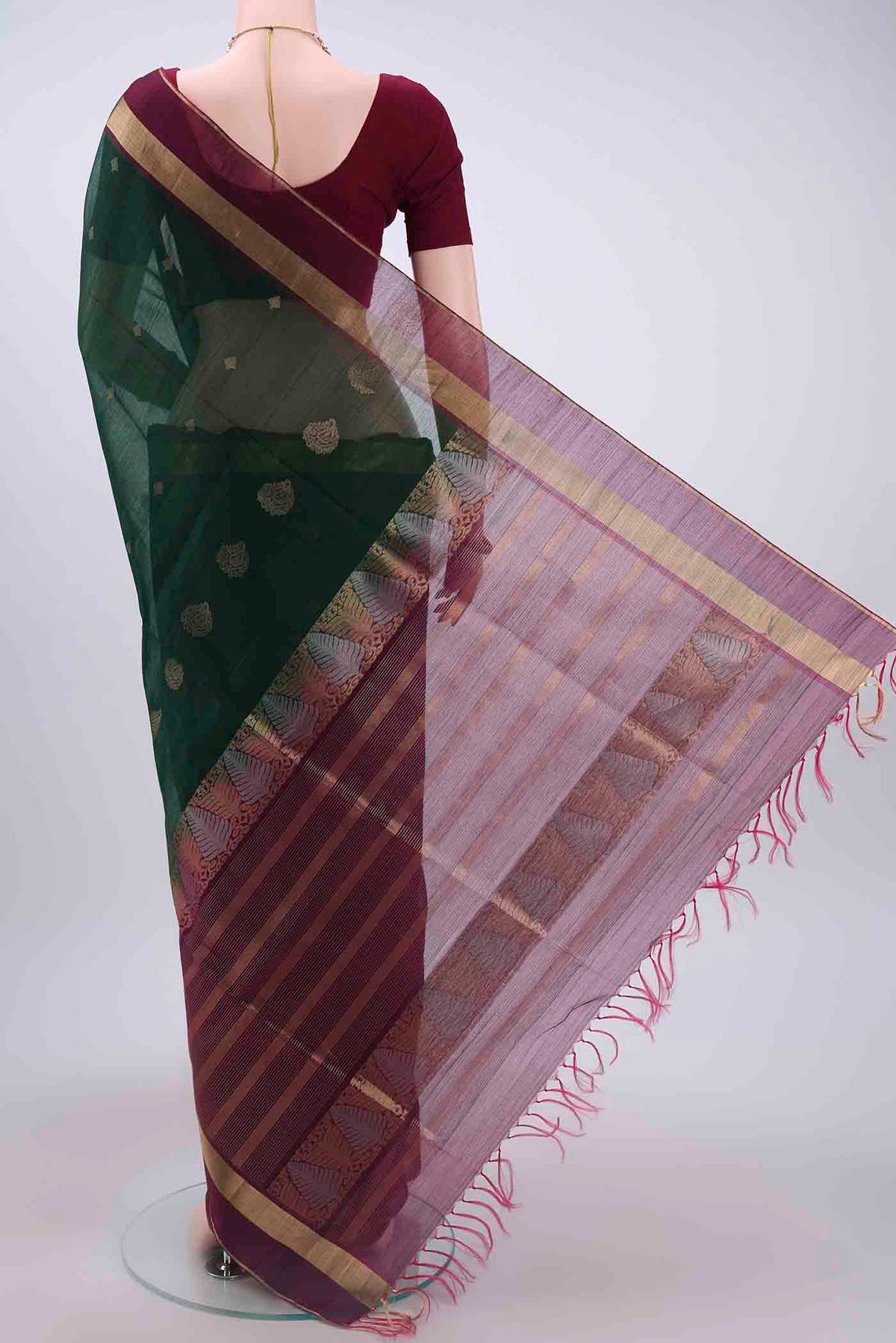pallu body
