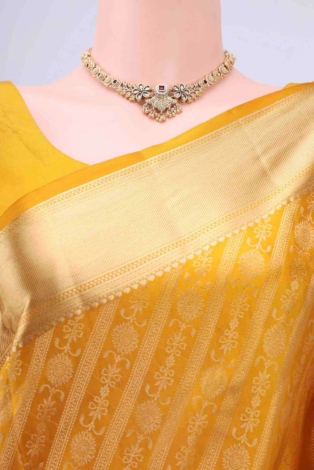 Border image of Mustard Dual Tone Soft Silk Saree with Jacquard With Zari Butta on the body and Zari Border