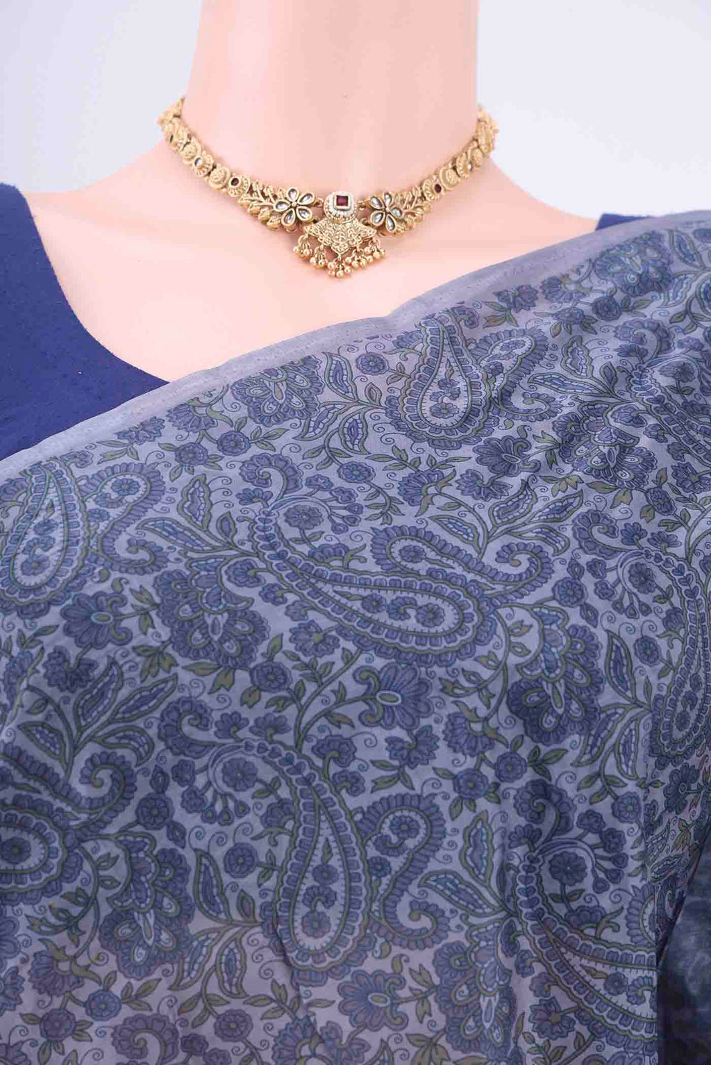 Border image of Blue Grey Printed Silk Saree with Floral Print on the body and Plain Border