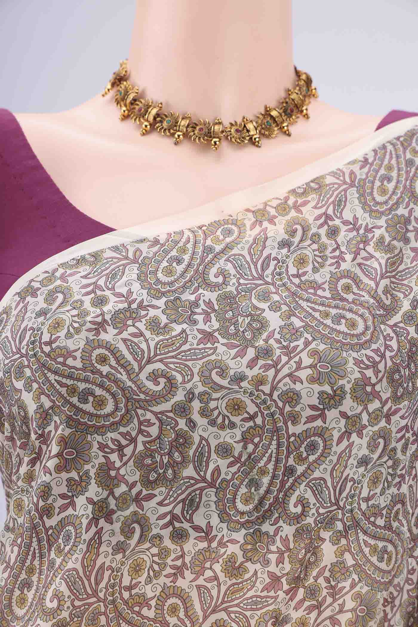 Border image of Off White Printed Silk Saree with Floral Print on the body and Printed Border. 