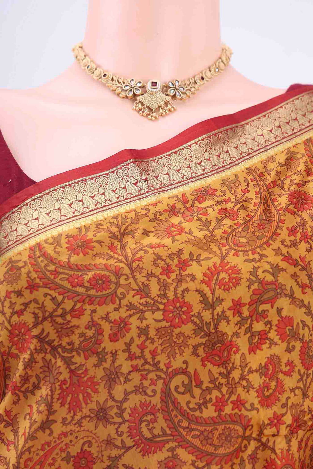 Border image of Yellow Printed Silk Saree with Floral Print on the body and Zari Border