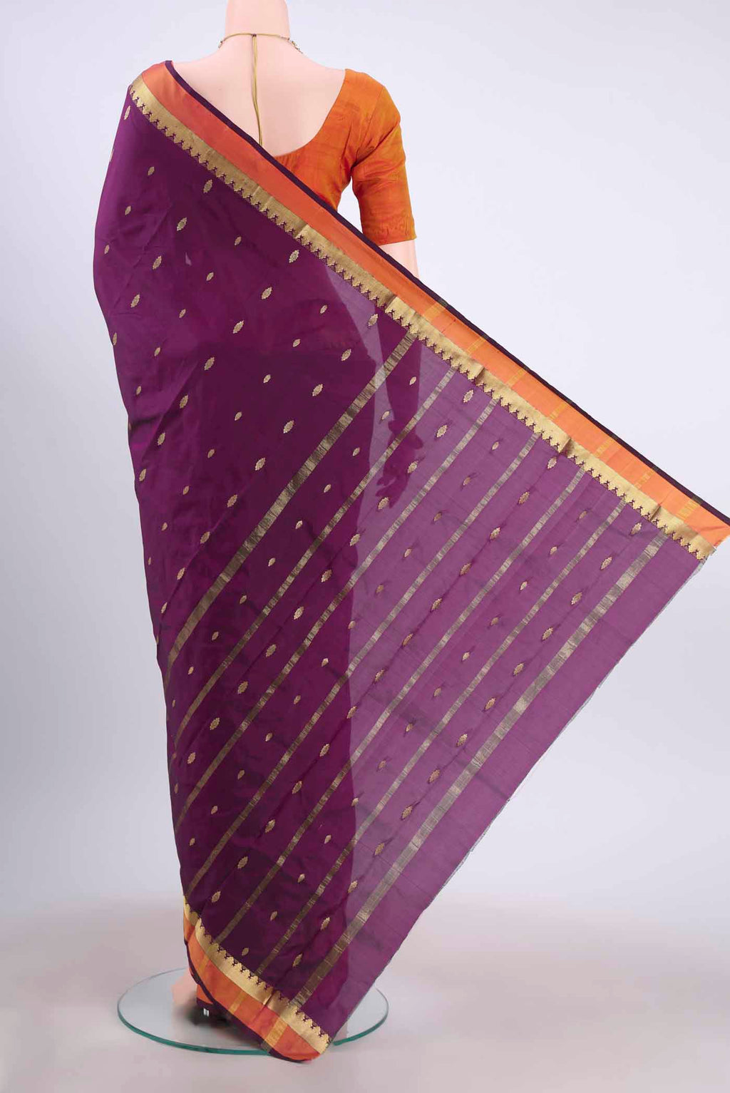 pallu body