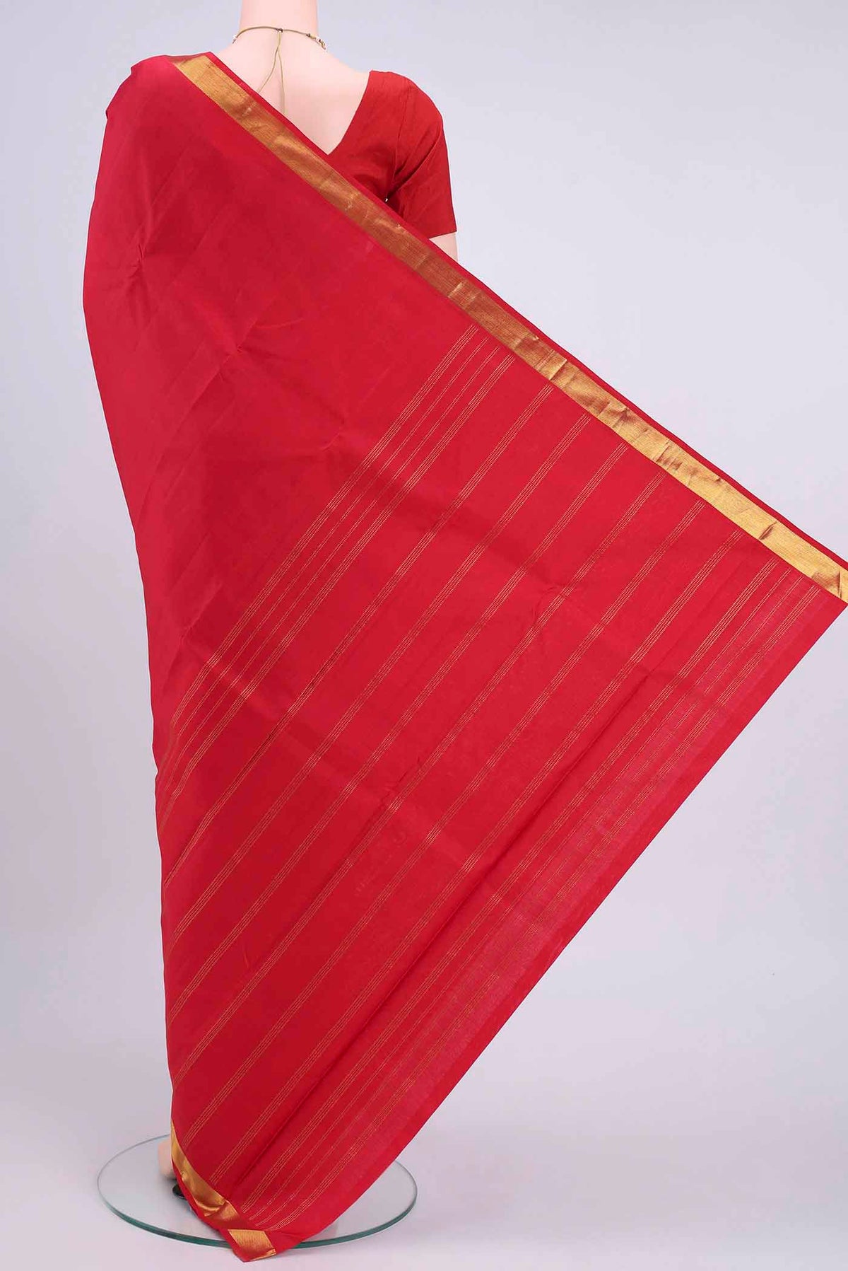 Flat view of Red Kanchipuram Saree with Plain Body and Zari Border