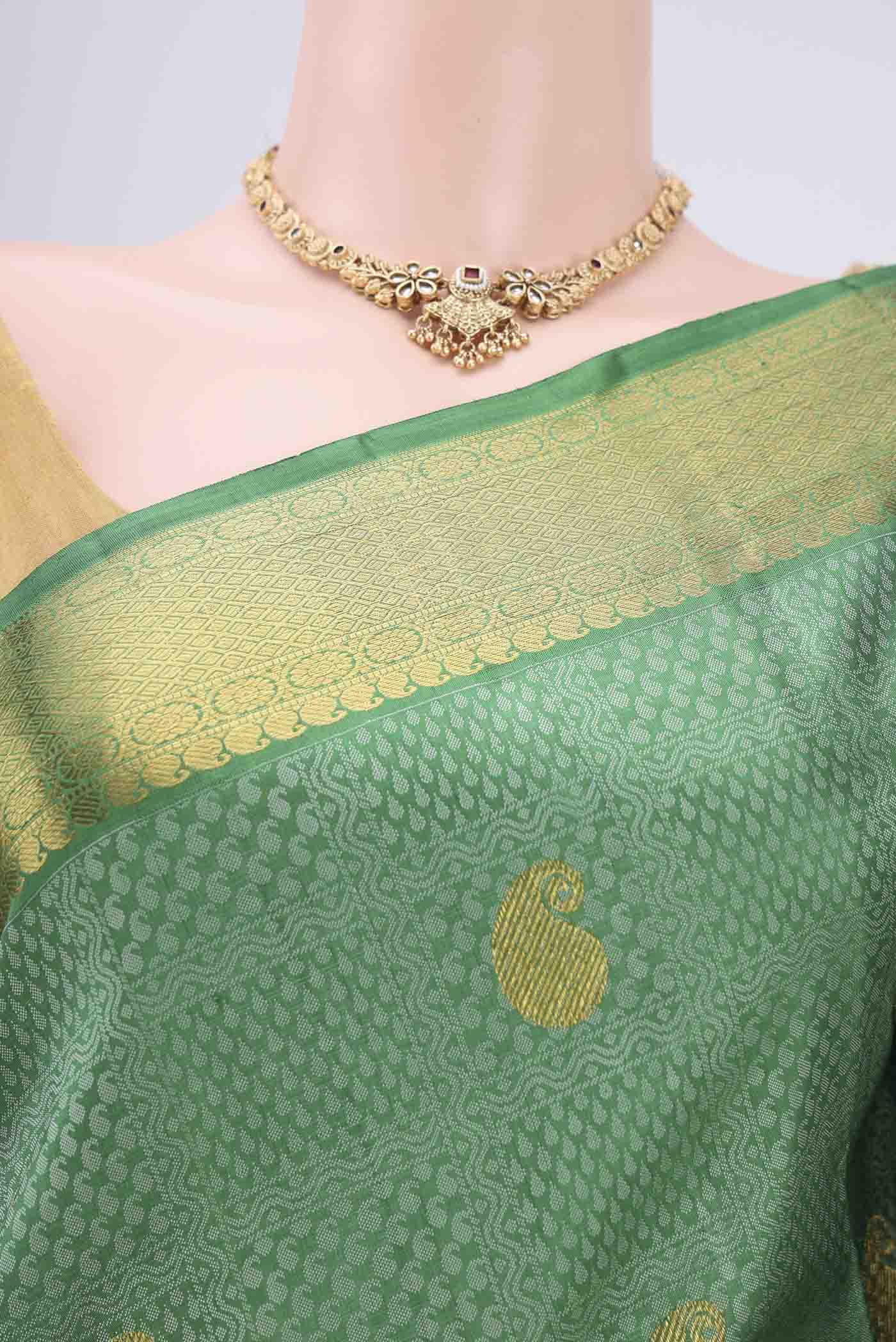 Border image of Green Kanjivaram Silk Saree with Jacquard With Zari Butta on the body and Zari Border. 