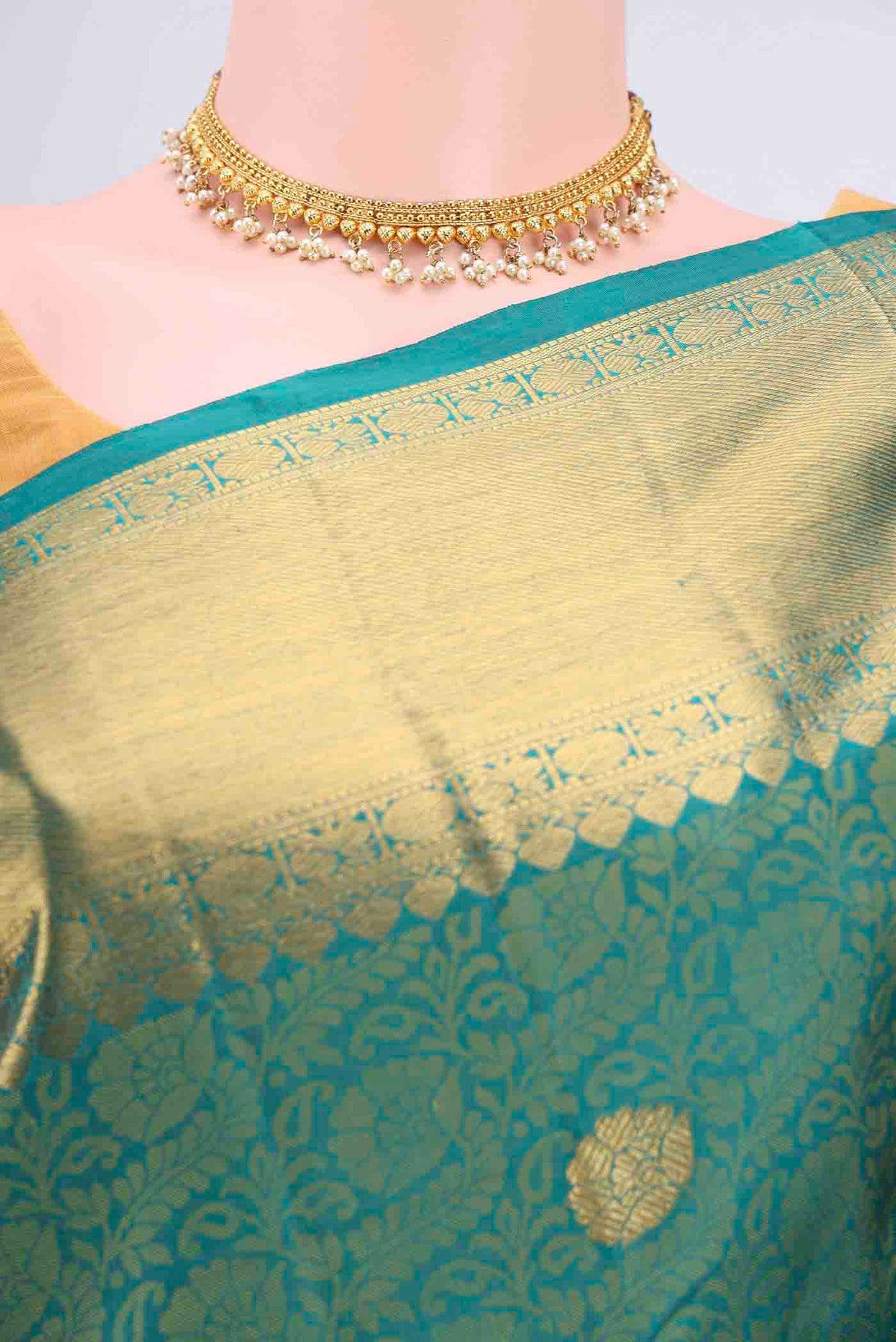 Border image of Sea Green Kanchipuram Saree with Jacquard With Zari Butta on the body and Zari Border