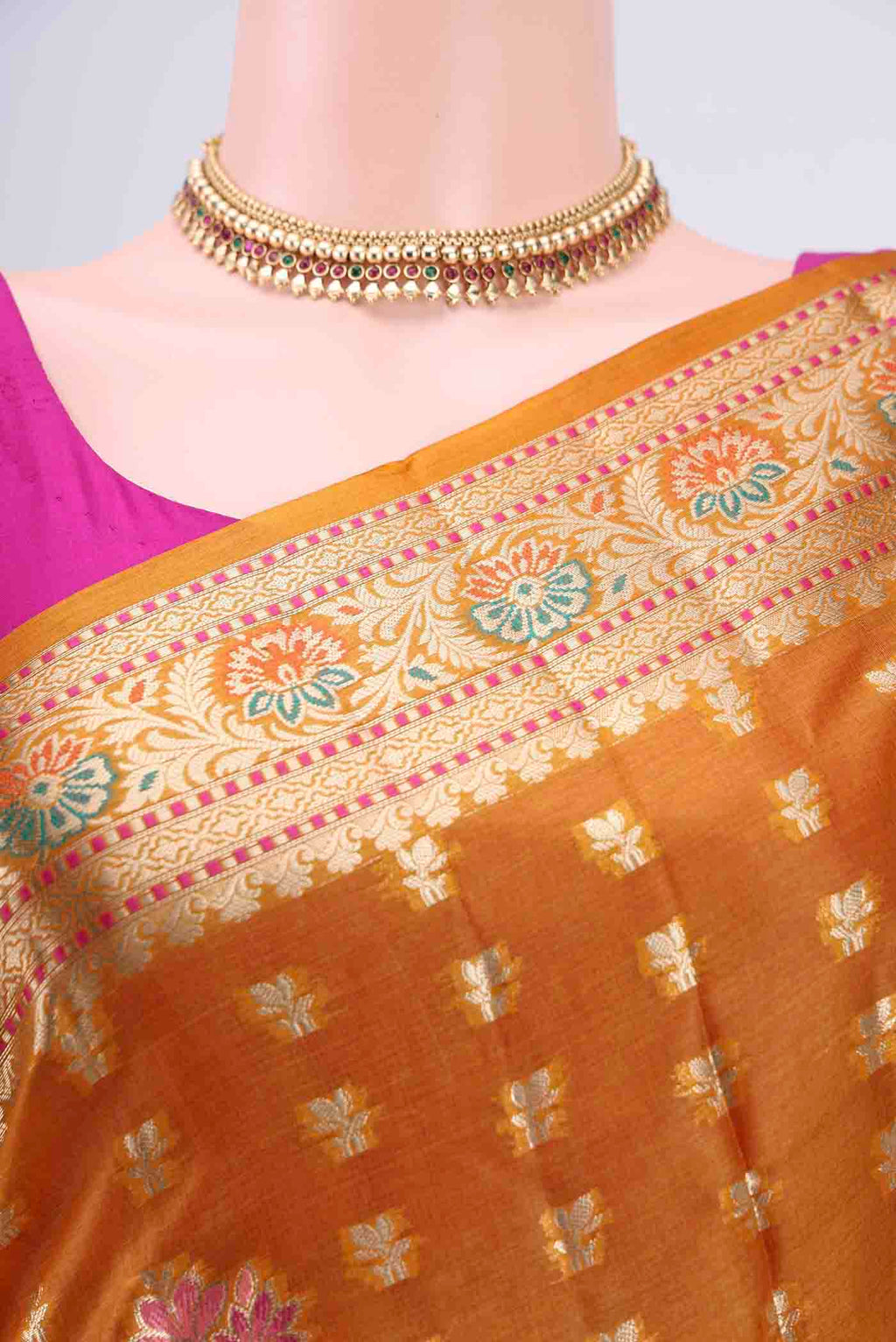 Border image of Mustard Banarasi Tussar Silk Saree with Zari Butta on the body and Zari Border