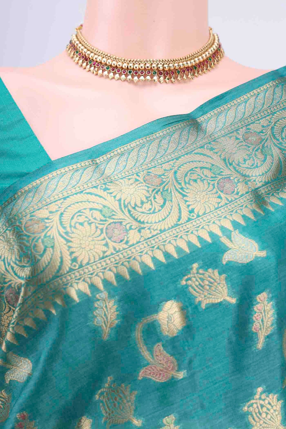 Border image of Blue Banarasi Tussar Silk Saree with Zari Butta on the body and Zari Border