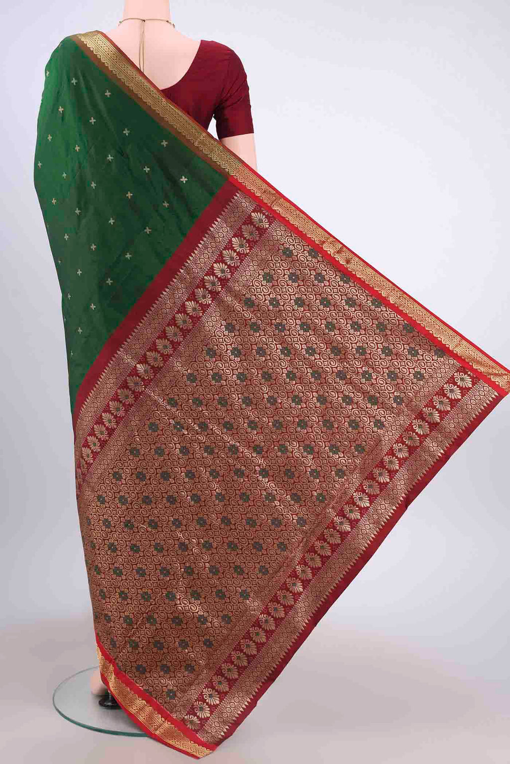 pallu body