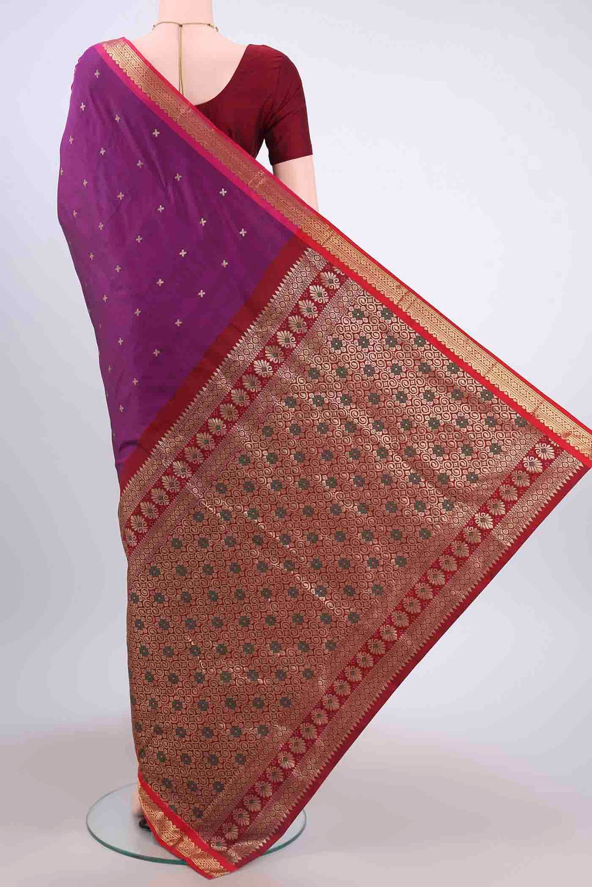pallu body