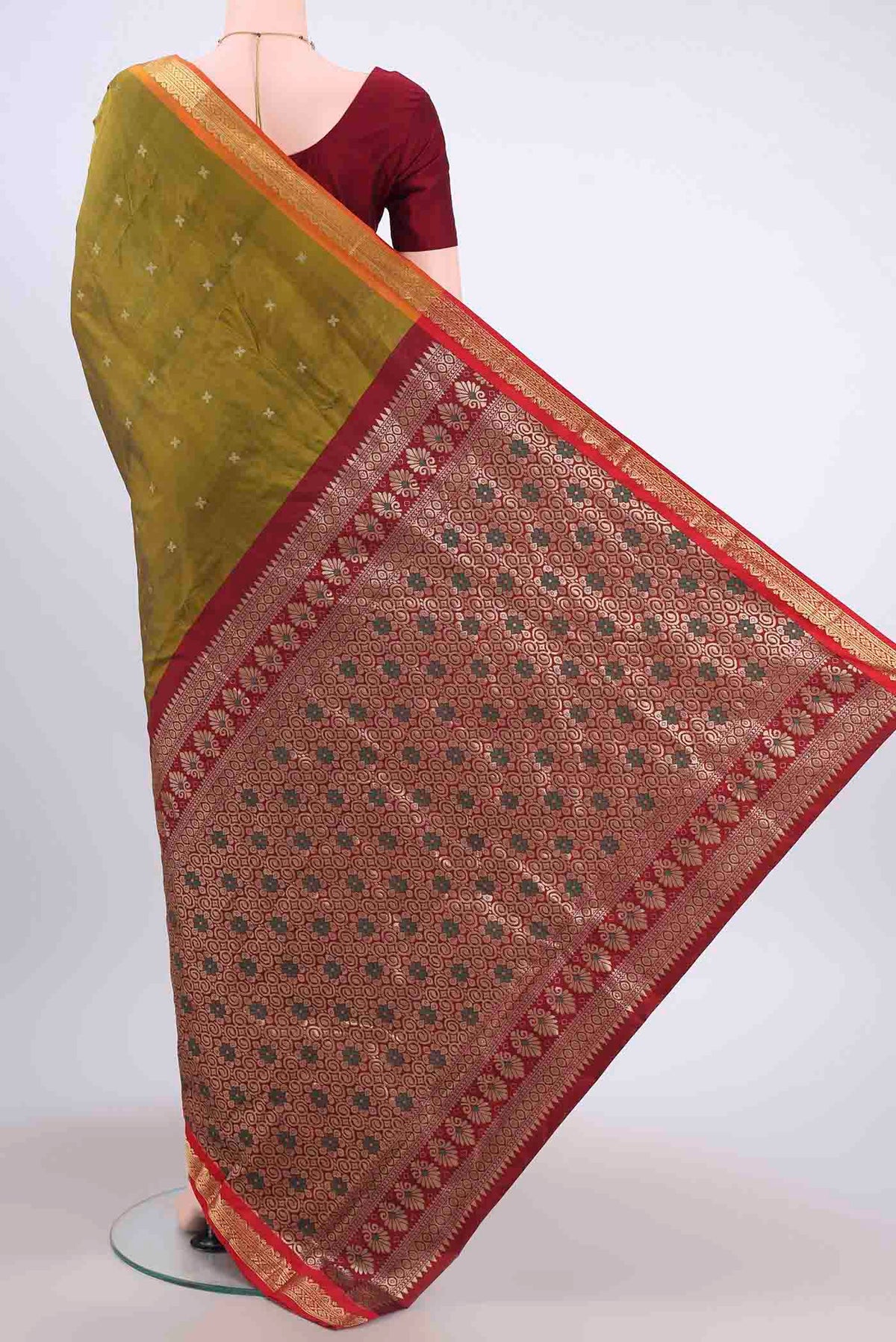 pallu body