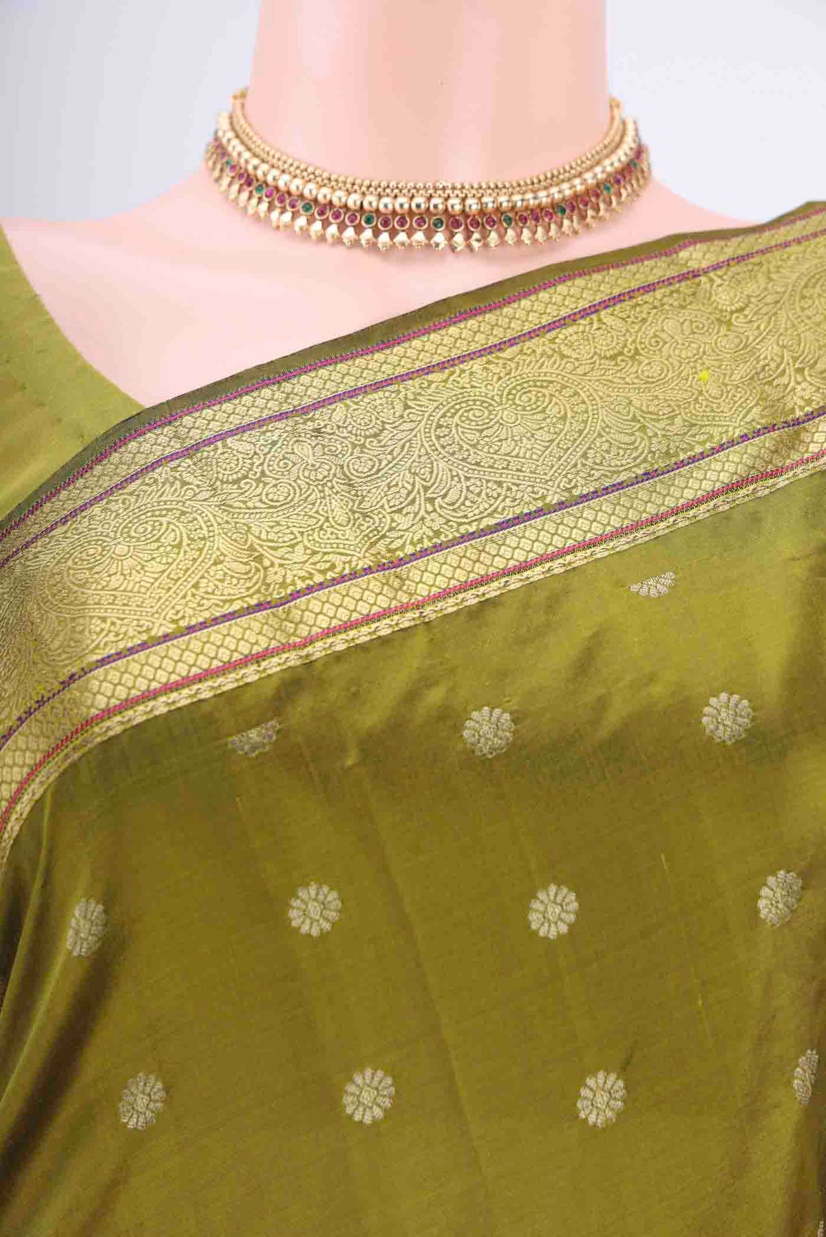Border image of Mehandi Green Blended Bangalore Silk Saree with Zari Butta on the body and Zari Border