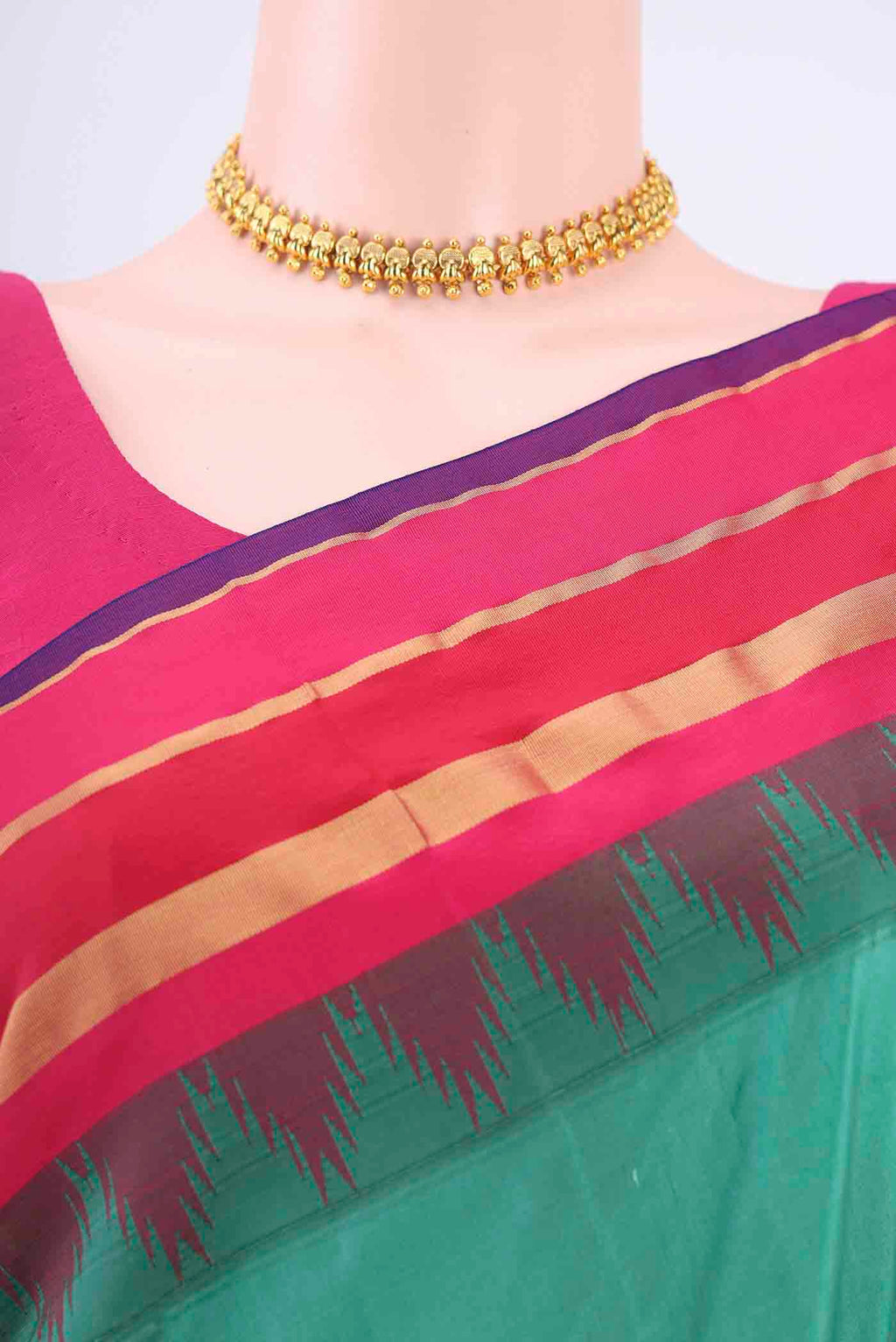 Border image of Sea Green Blended Bangalore Silk Saree with Zari Butta on the body and Temple Border