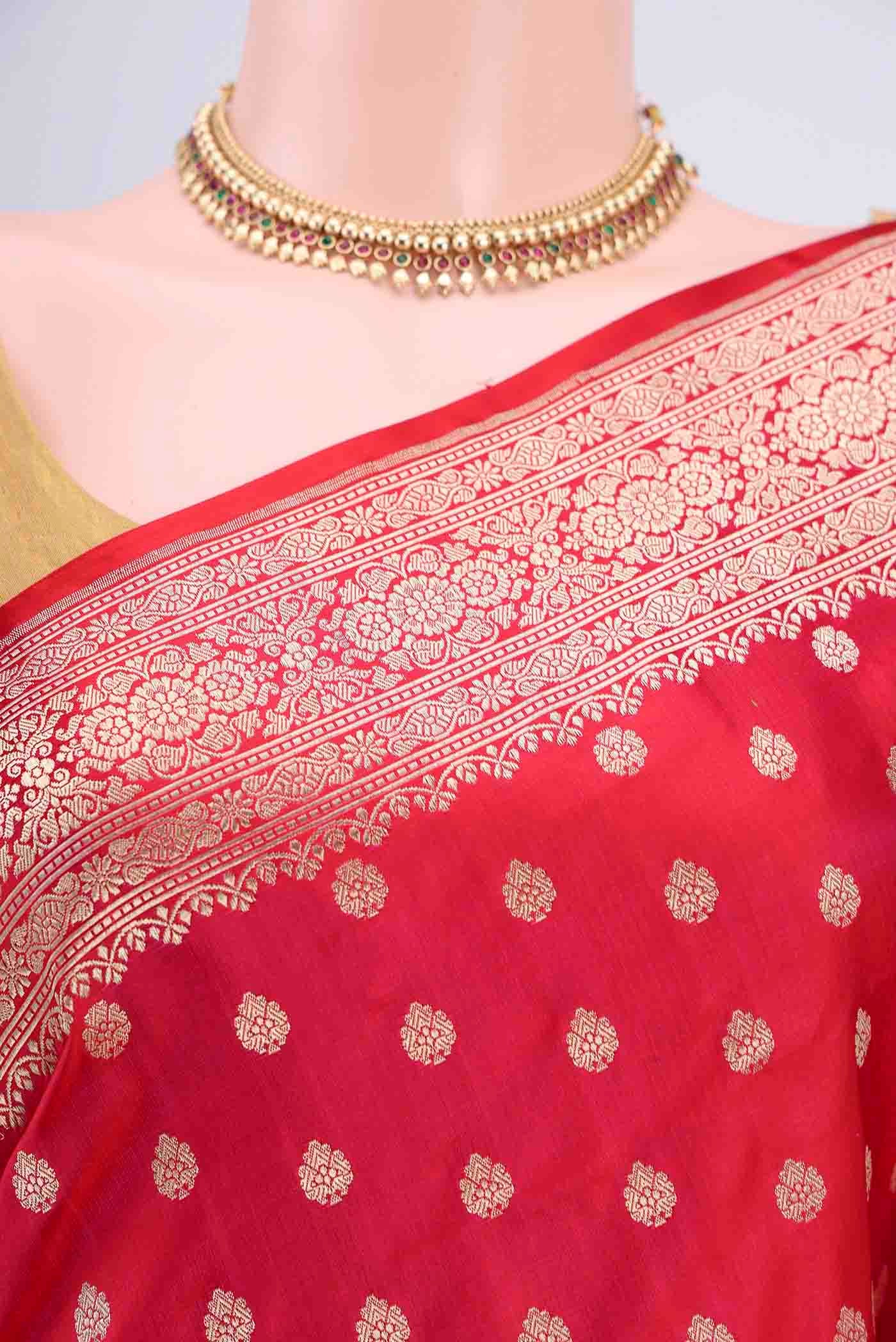 Border image of Dark Pink Banarasi Silk Saree with Zari Butta on the body and Zari Border