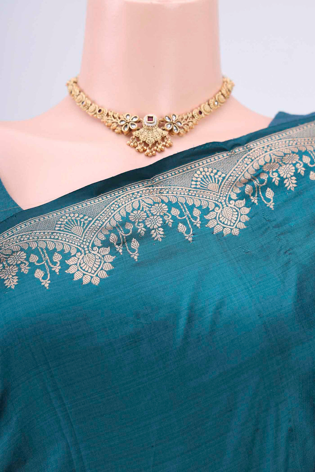 Border image of Sea Green Banarasi Katan Silk Saree with Zari Butta on the body and Zari Border. 