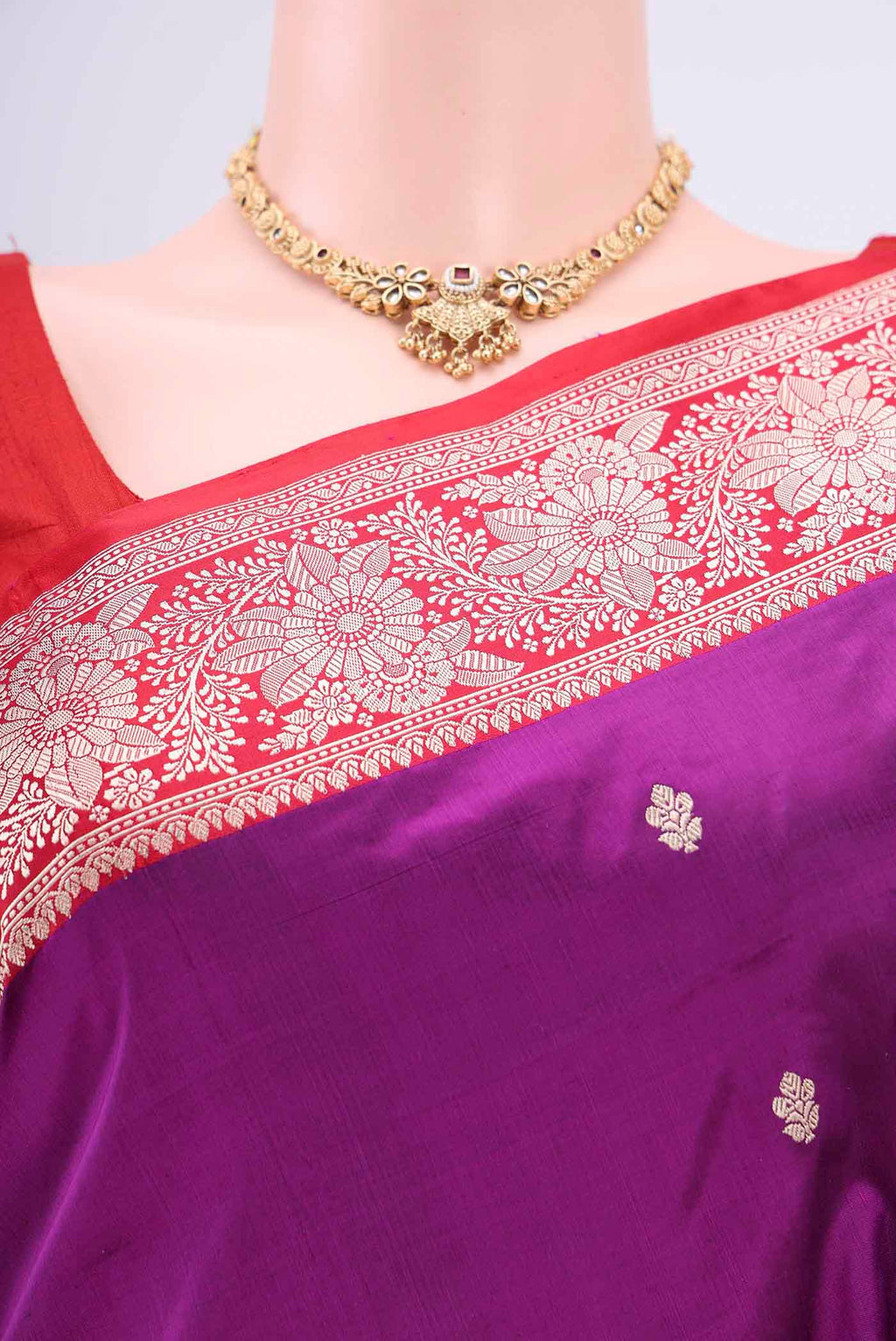 Border image of Magenta Banarasi Katan Silk Saree with Zari Butta on the body and Zari Border. 
