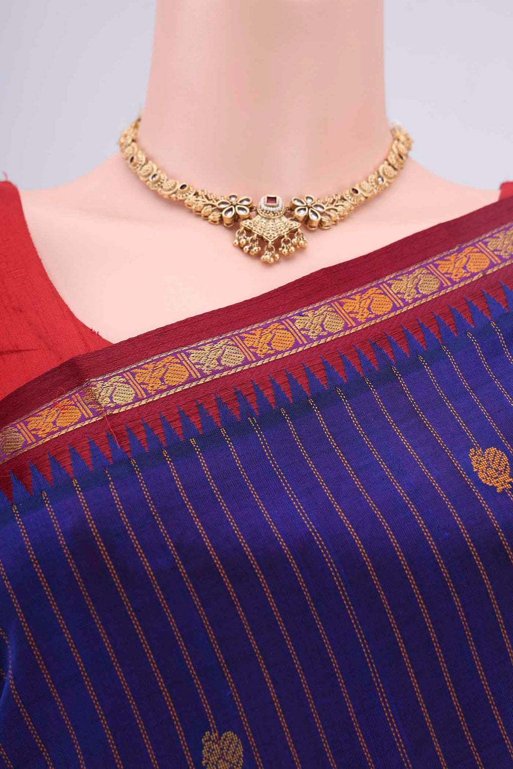 Border image of Royal Blue Blended Coimbatore Silk Cotton Saree with Stripes on the body and Plain Border. 