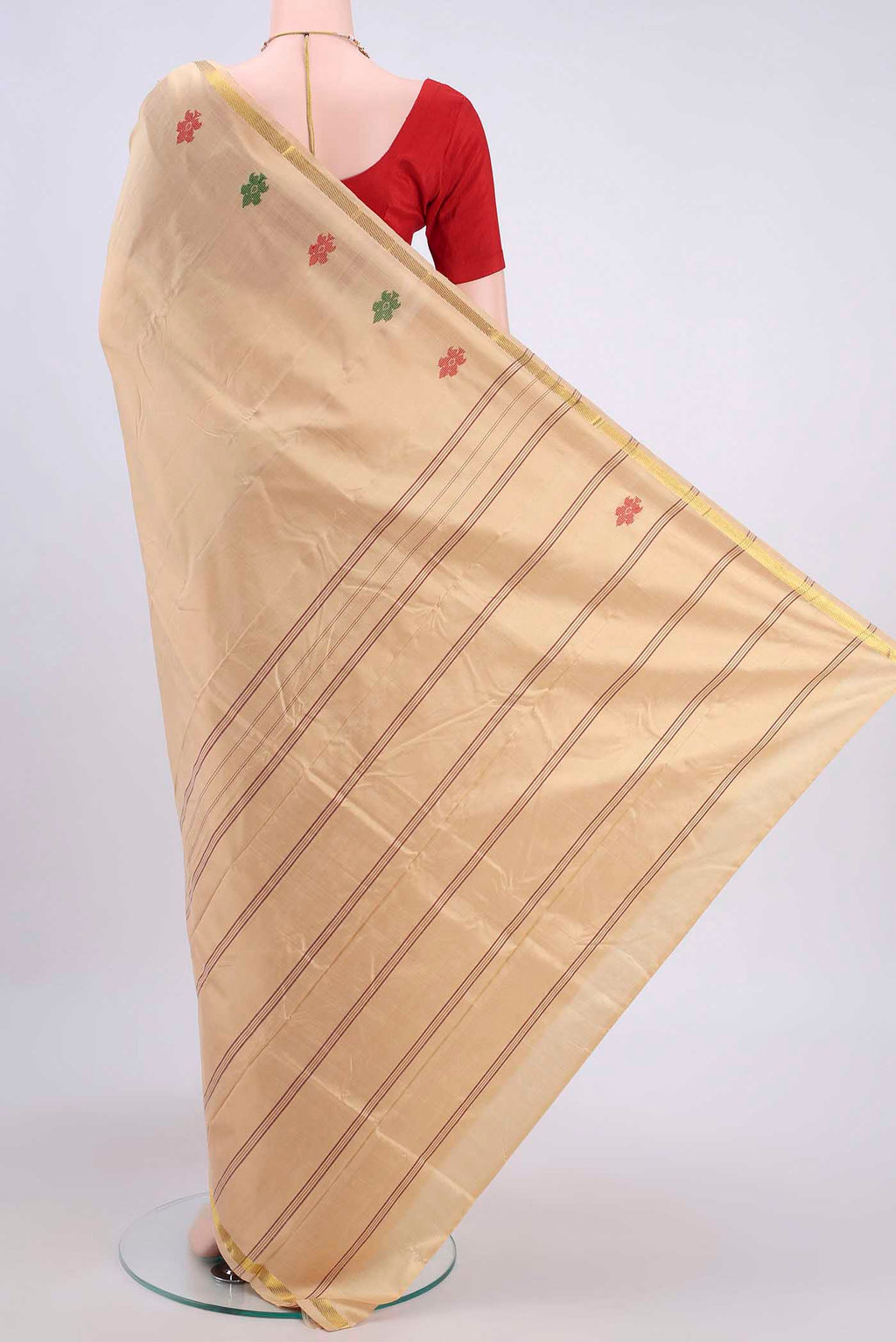 Flat view of Beige Kanchipuram Silk Saree with Thread Butta on the body and Zari Border