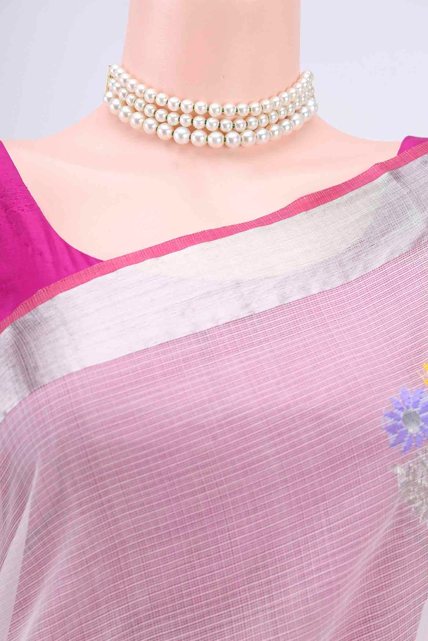 Border image of Pure Silk Pure Zari Off White Kota Saree with Zari And Thread Butta on the body and Zari Border