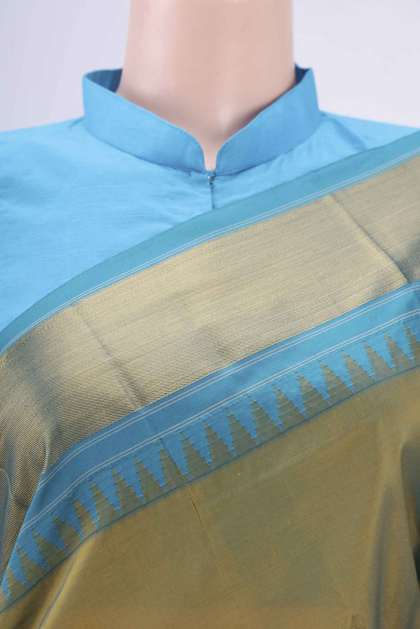 Border image of Light Green Dual Tone Blended Bangalore Silk Saree with Zari Butta on the body and Temple Border. 