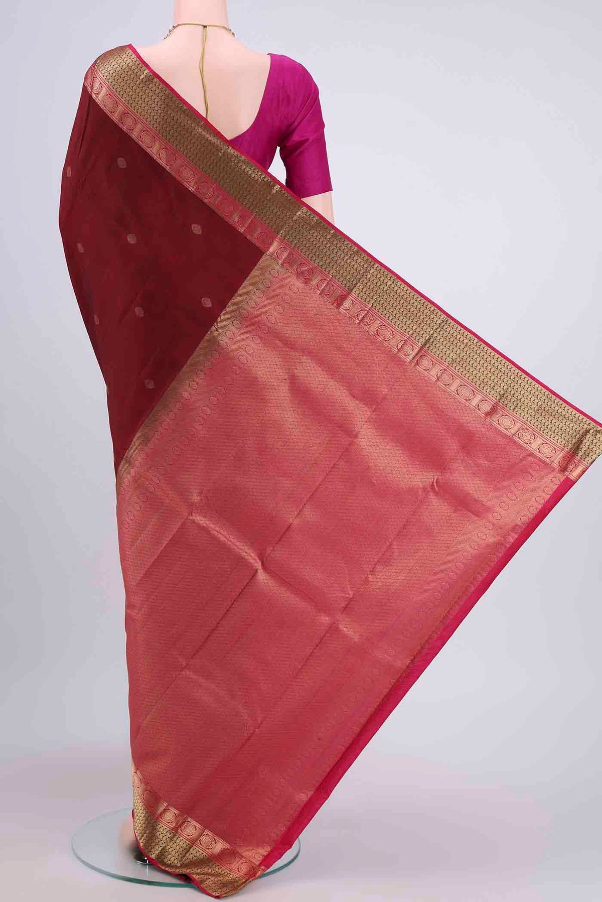 Flat view of Maroon Dual Tone Nangavalli Silk [ Salem ] Saree with Zari Butta on the body and Zari Border