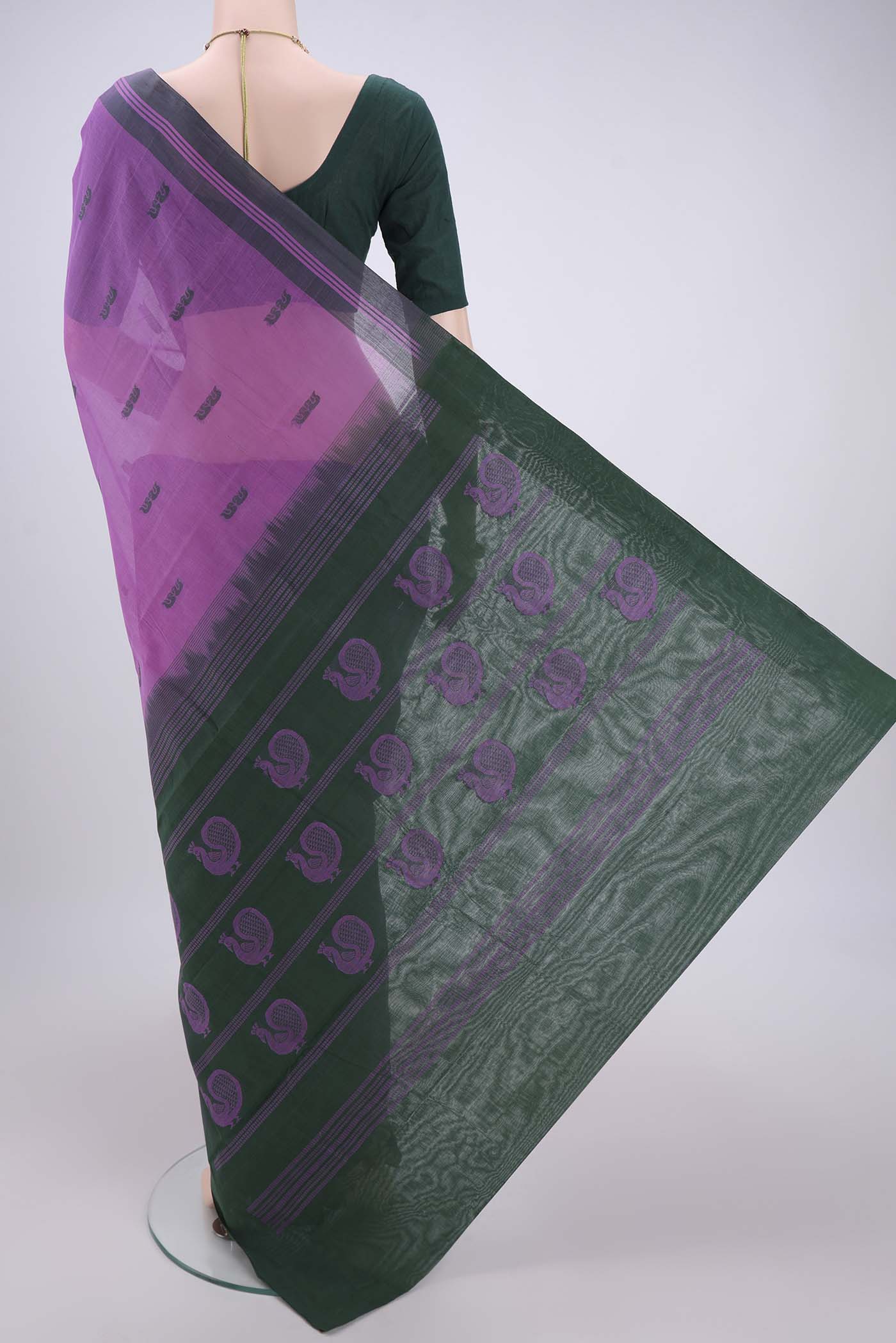 Flat view of Lavender Kanchi Cotton Saree with Thread Butta on the body and Thread Border. 