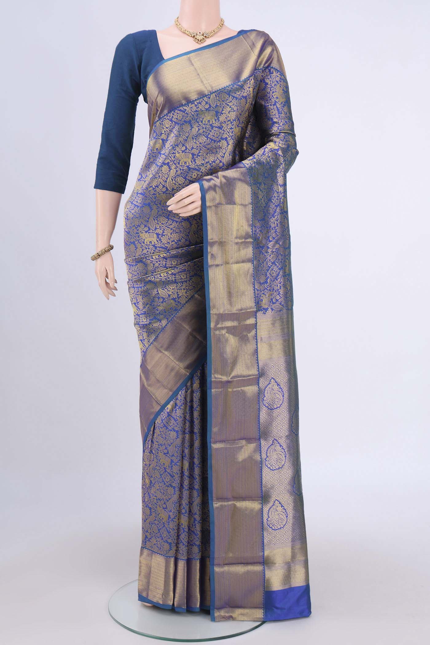 Blue Dual Tone Bangalore Silk Saree with Zari Brocade on the body and Zari Border.  displayed on a mannequin