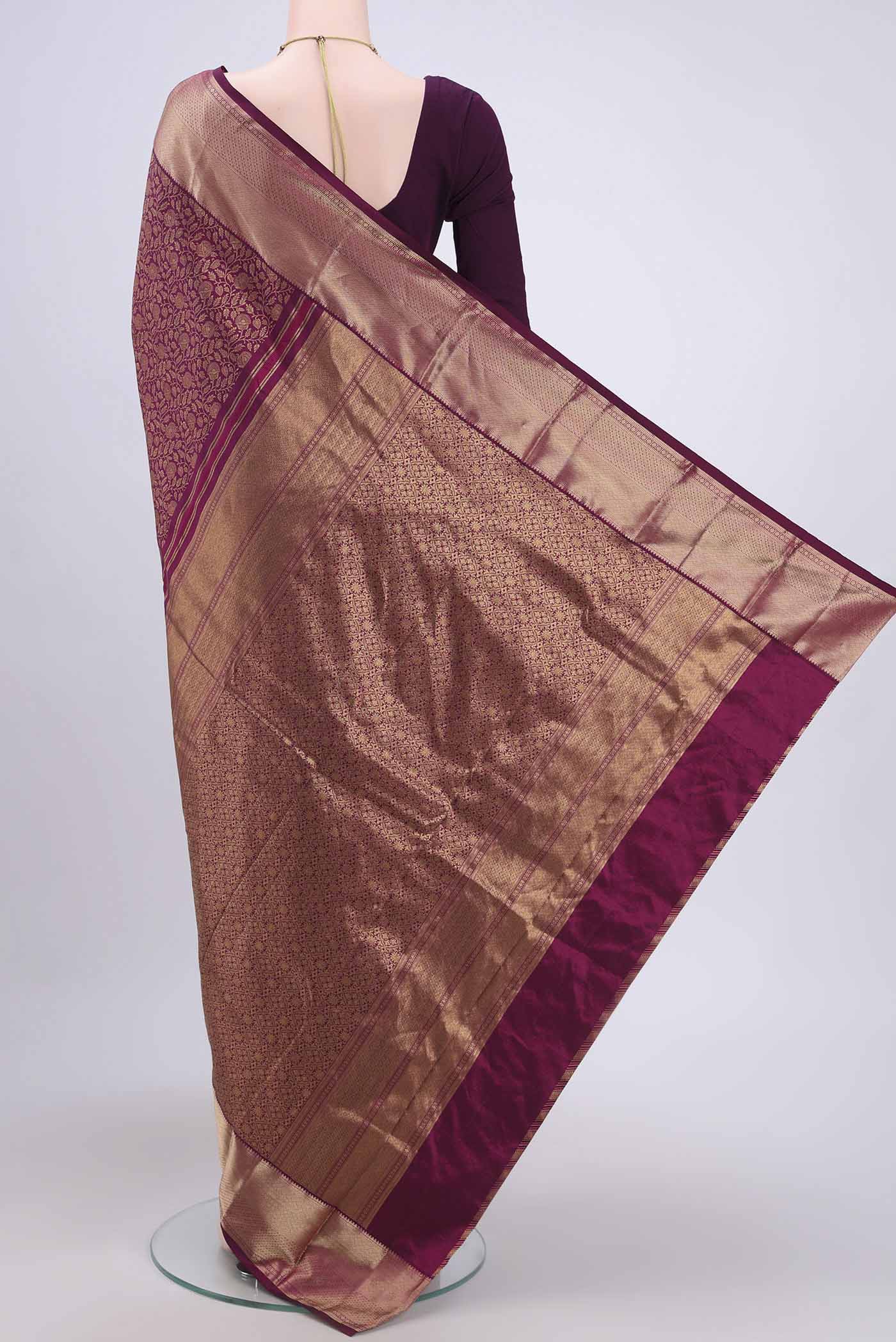 Flat view of Burgundy Dual Tone Bangalore Silk Saree with Zari Brocade on the body and Zari Border. 
