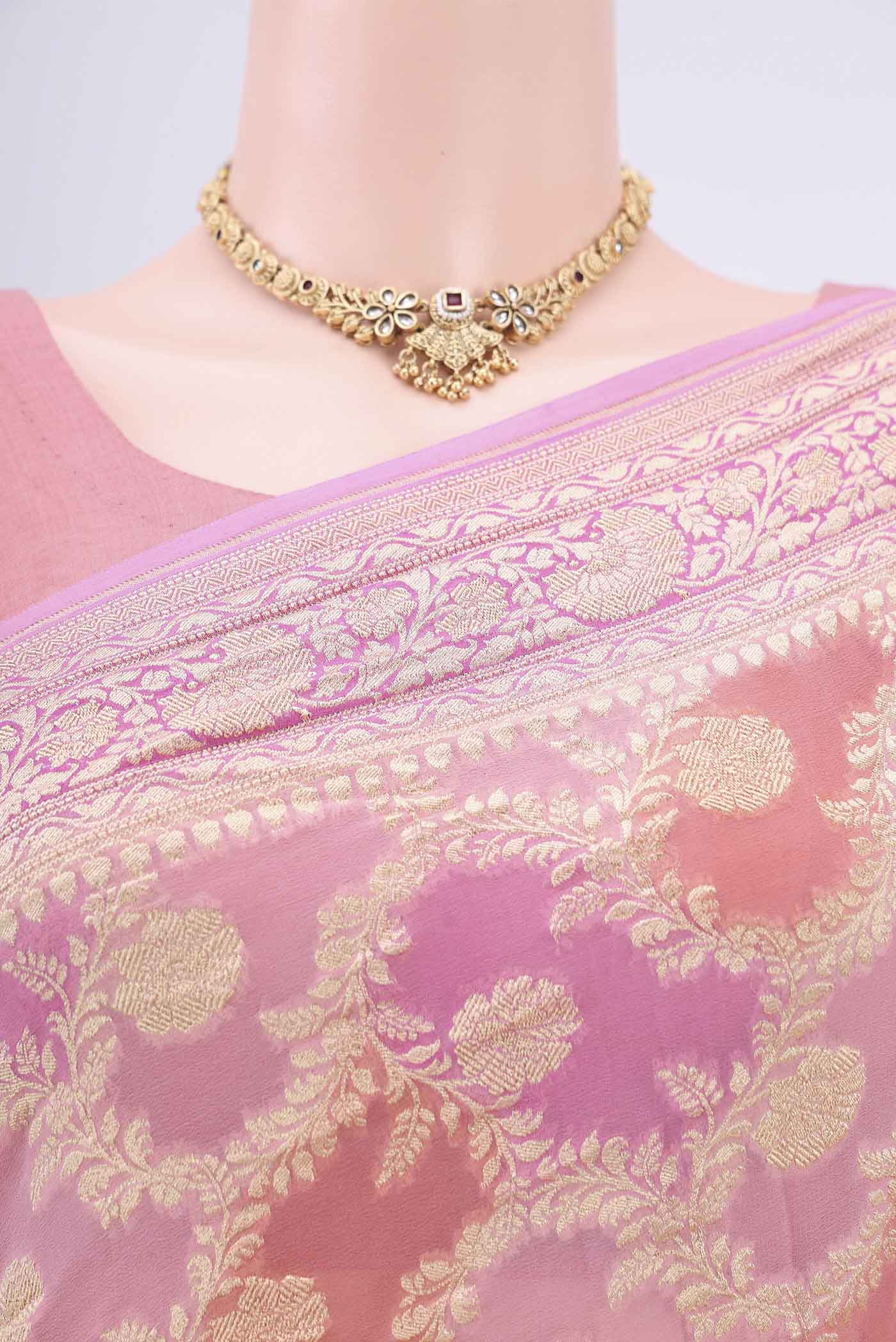 Border image of Pink Banarasi Georgette Saree with Zari Brocade on the body and Zari Border. 