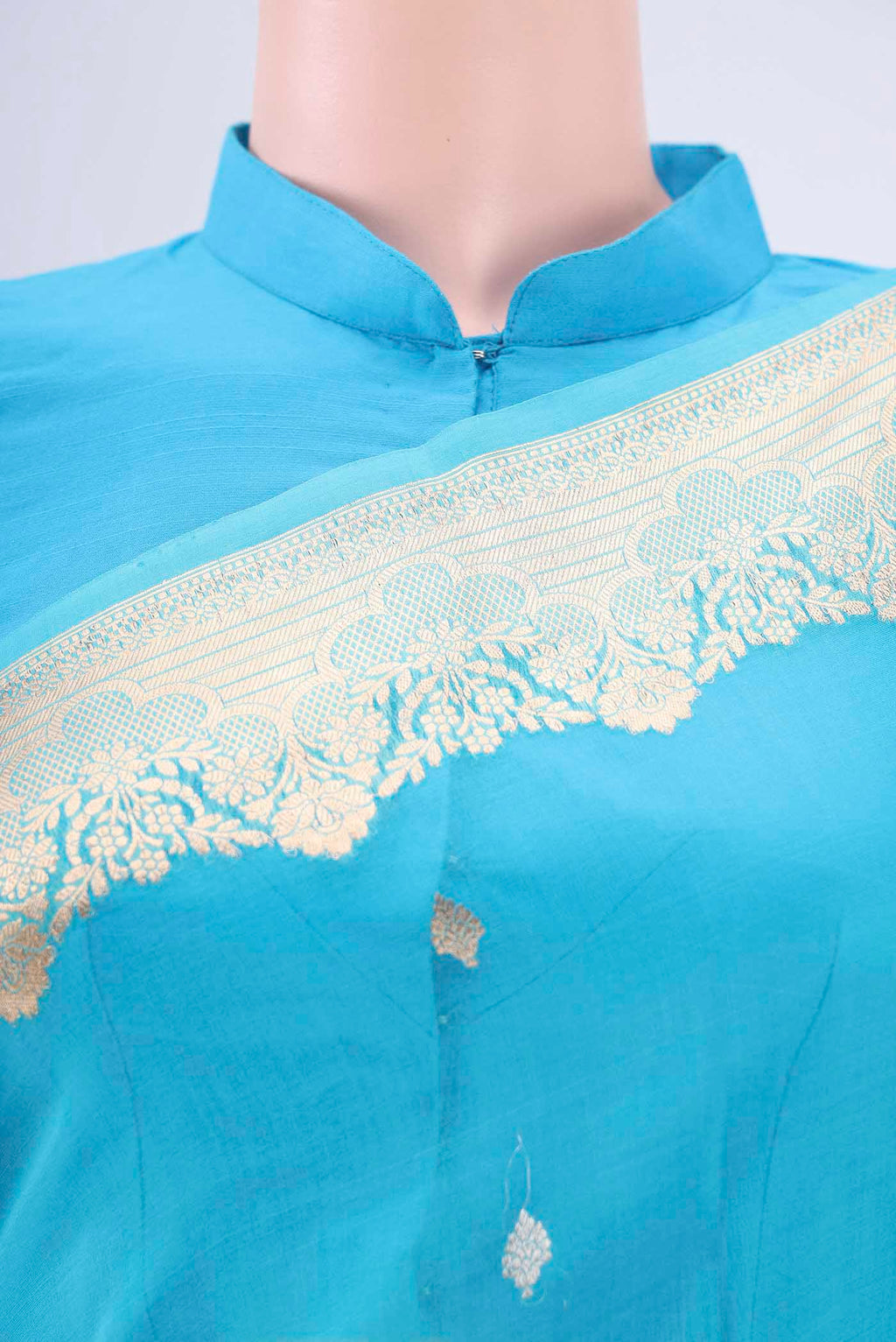 Border image of Sea Green Organza Silk Saree with Half And Half on the body and Zari Border. 