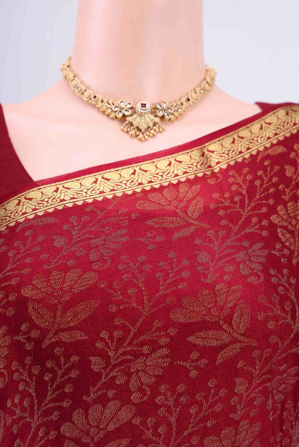 Border image of Maroon Mysore Crepe Saree with Zari Brocade on the body and Zari Border. 